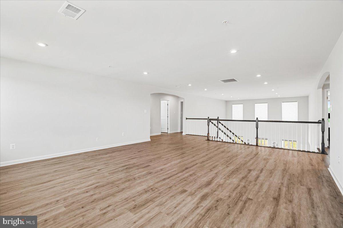 SPRING VIEW ESTATES - Residential