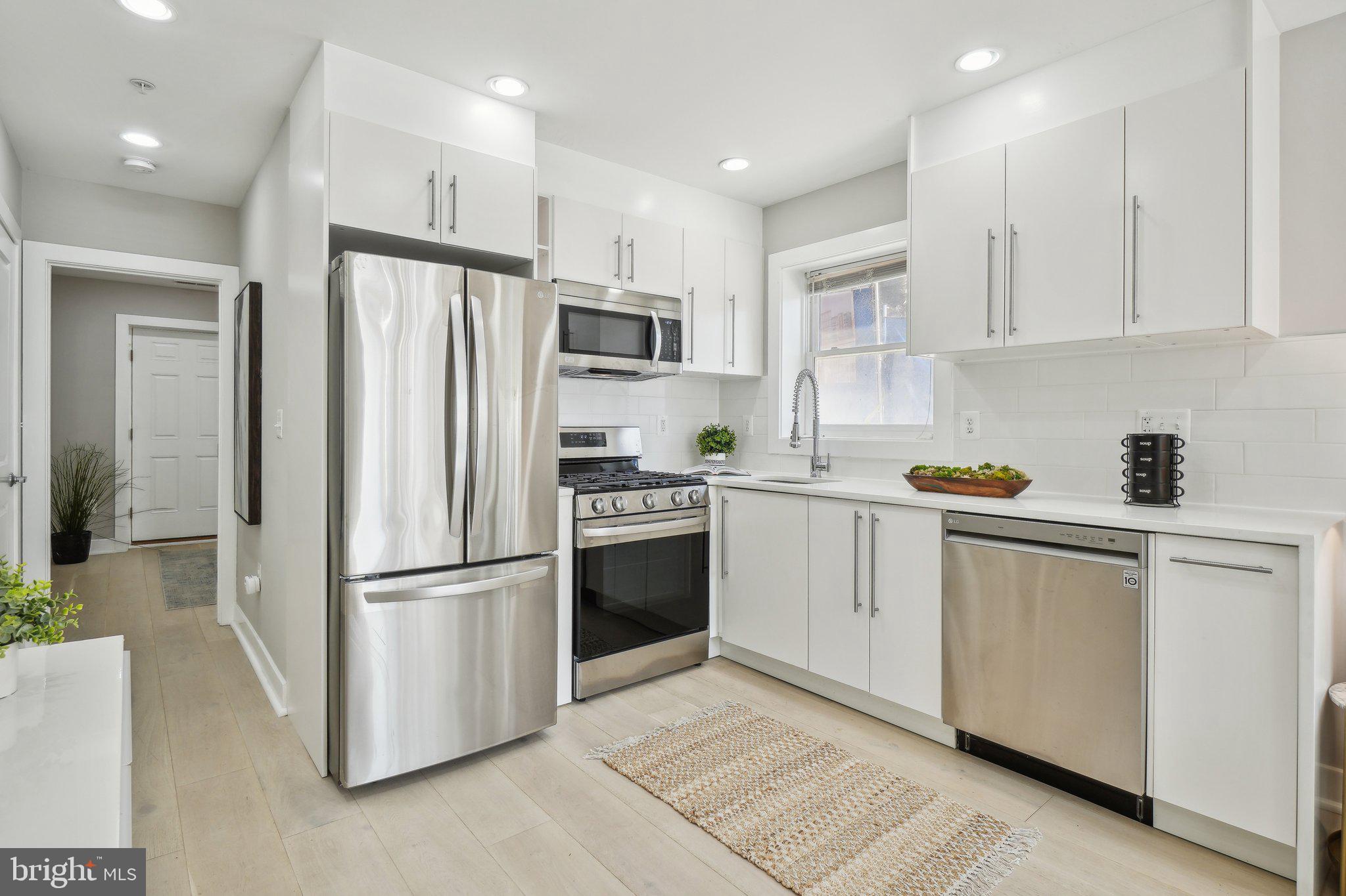 SHAW - Residential Lease