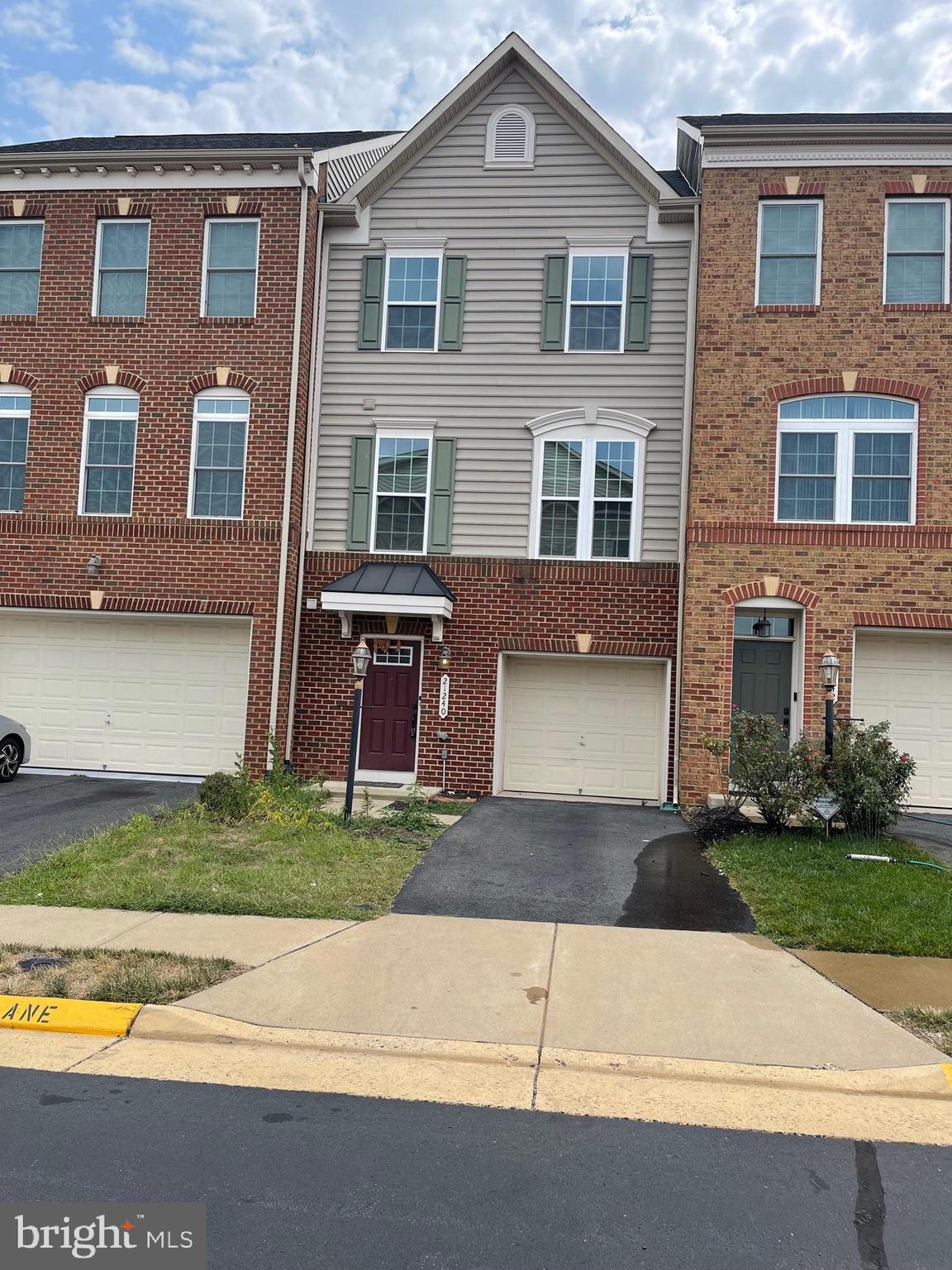 STONEGATE - Residential Lease