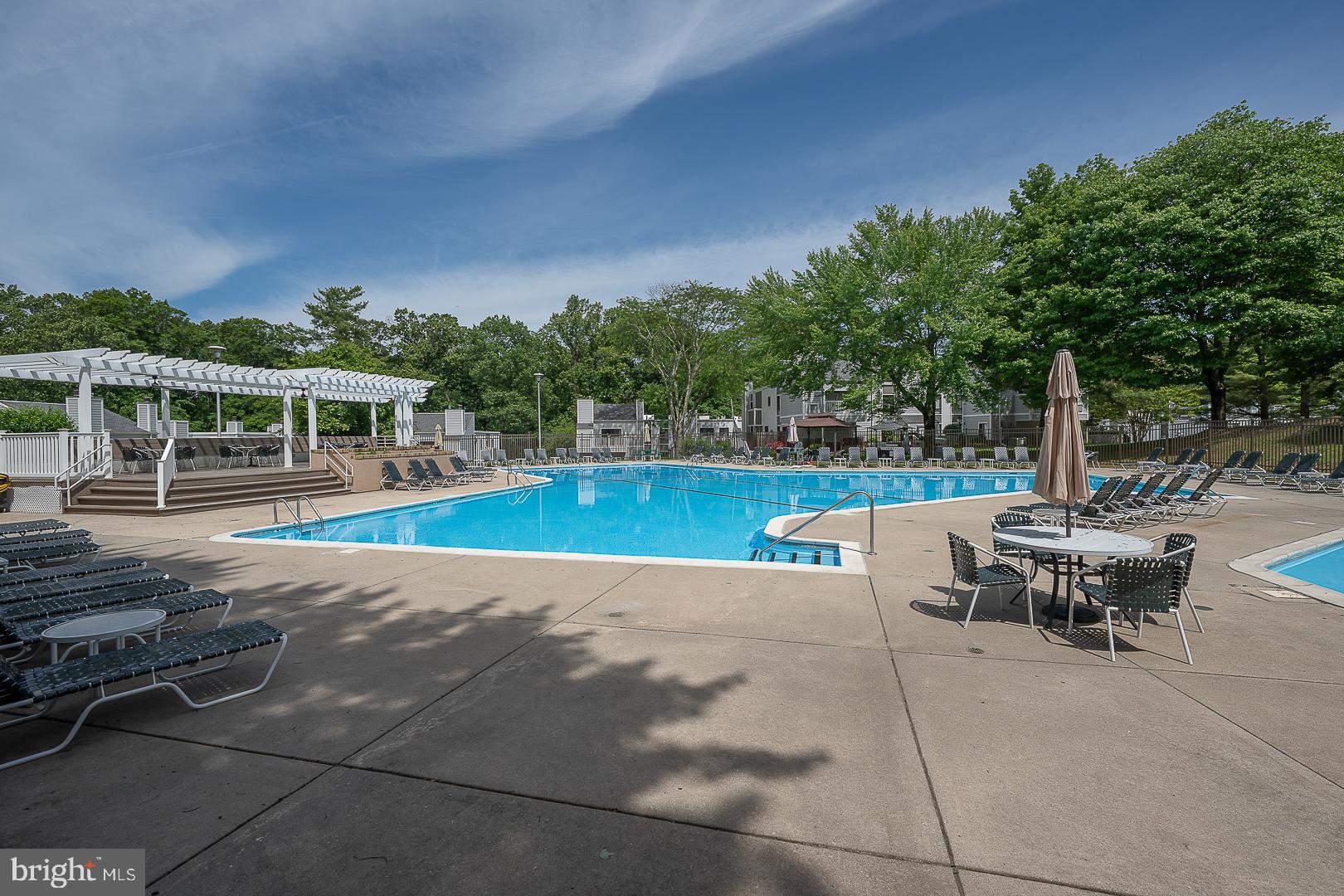 OAK HILL - Residential