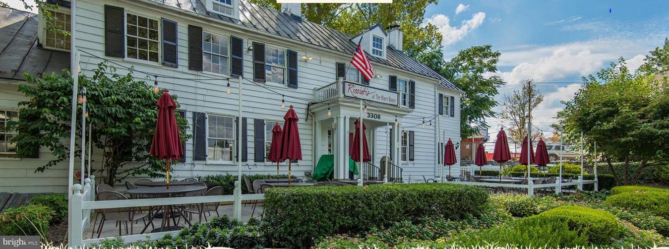 OLNEY - Commercial Sale