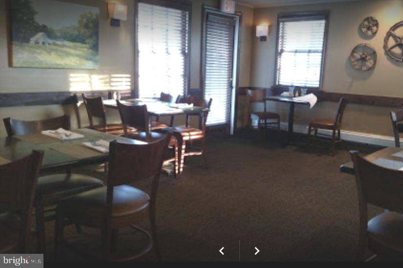 OLNEY - Commercial Sale