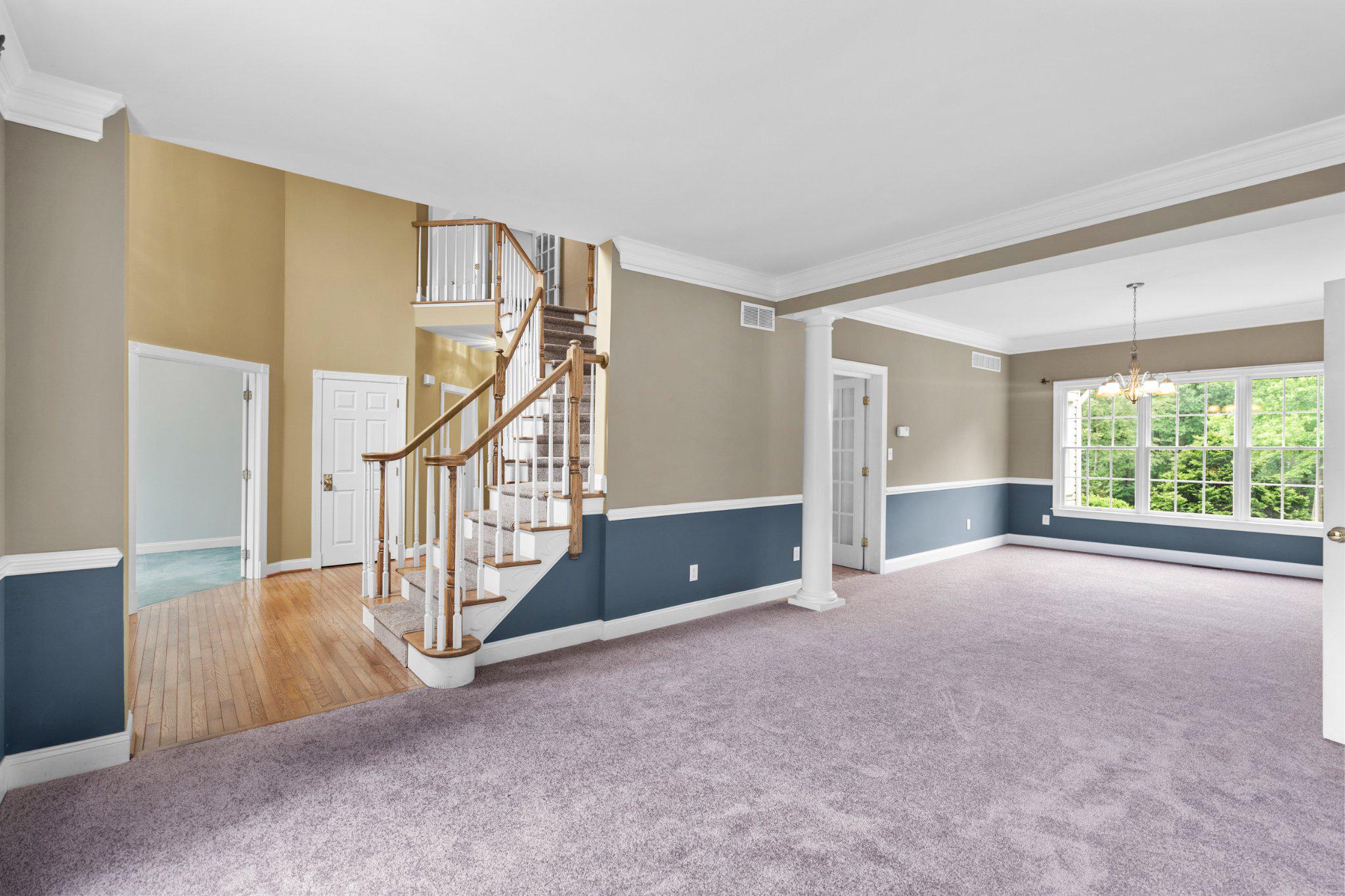 OAKS OF BUCKINGHAM - Residential