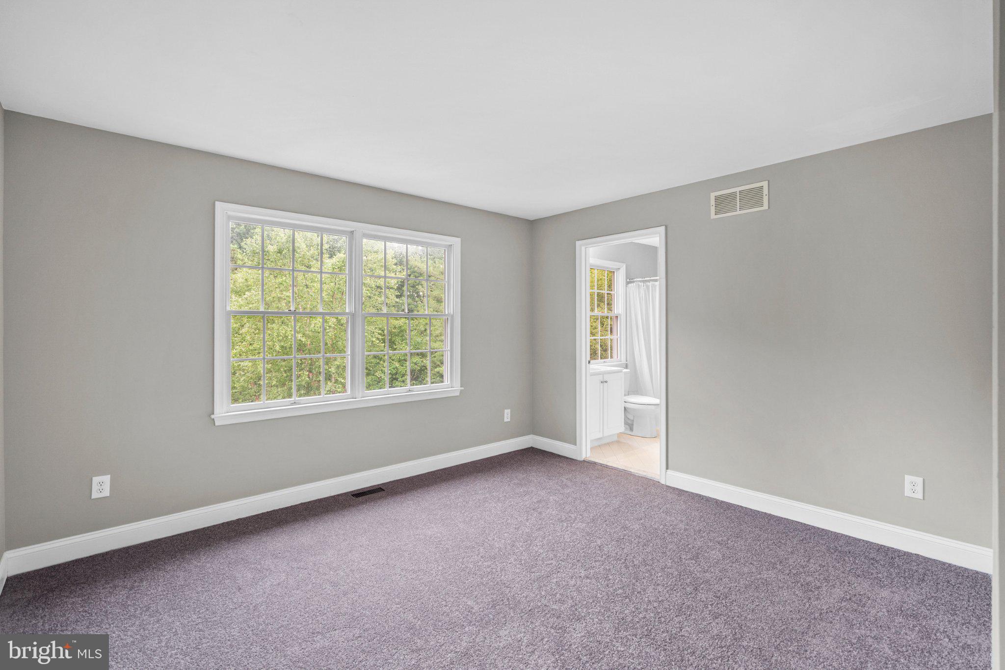 OAKS OF BUCKINGHAM - Residential