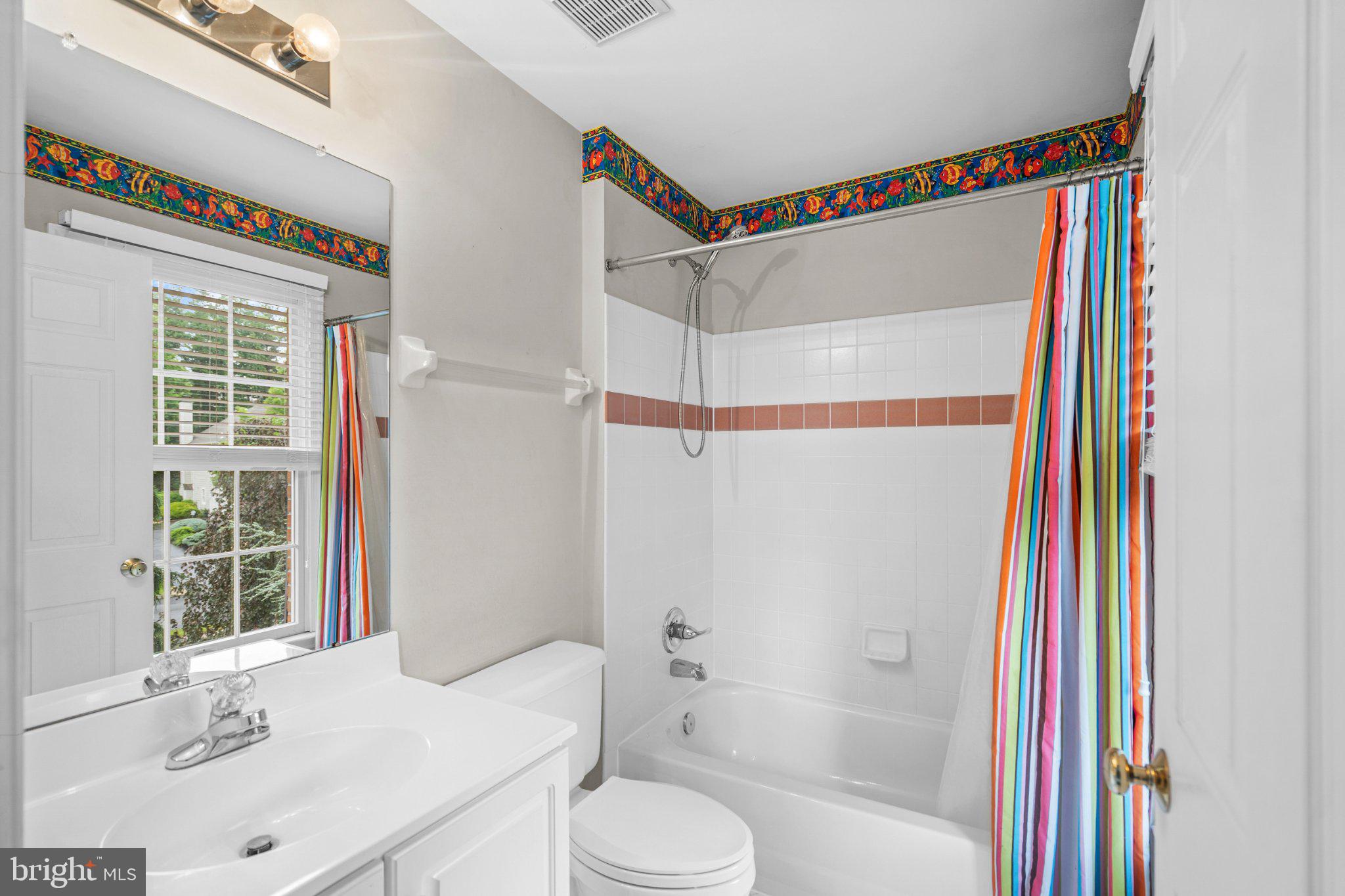 OAKS OF BUCKINGHAM - Residential