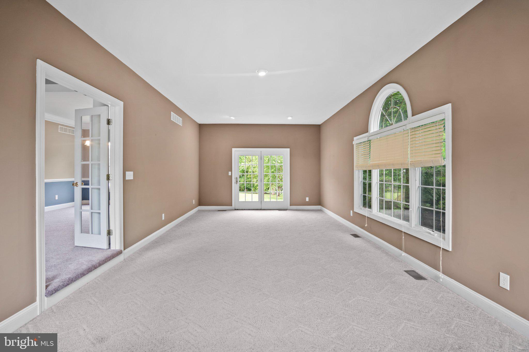 OAKS OF BUCKINGHAM - Residential