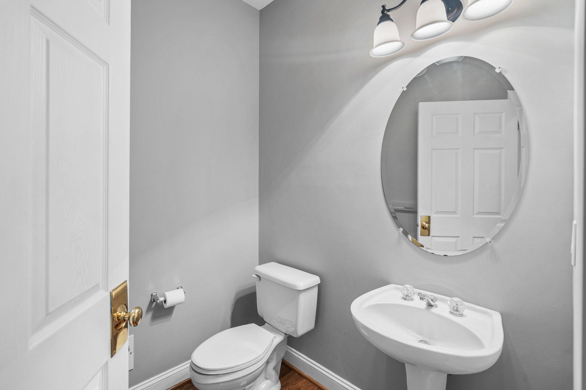 OAKS OF BUCKINGHAM - Residential