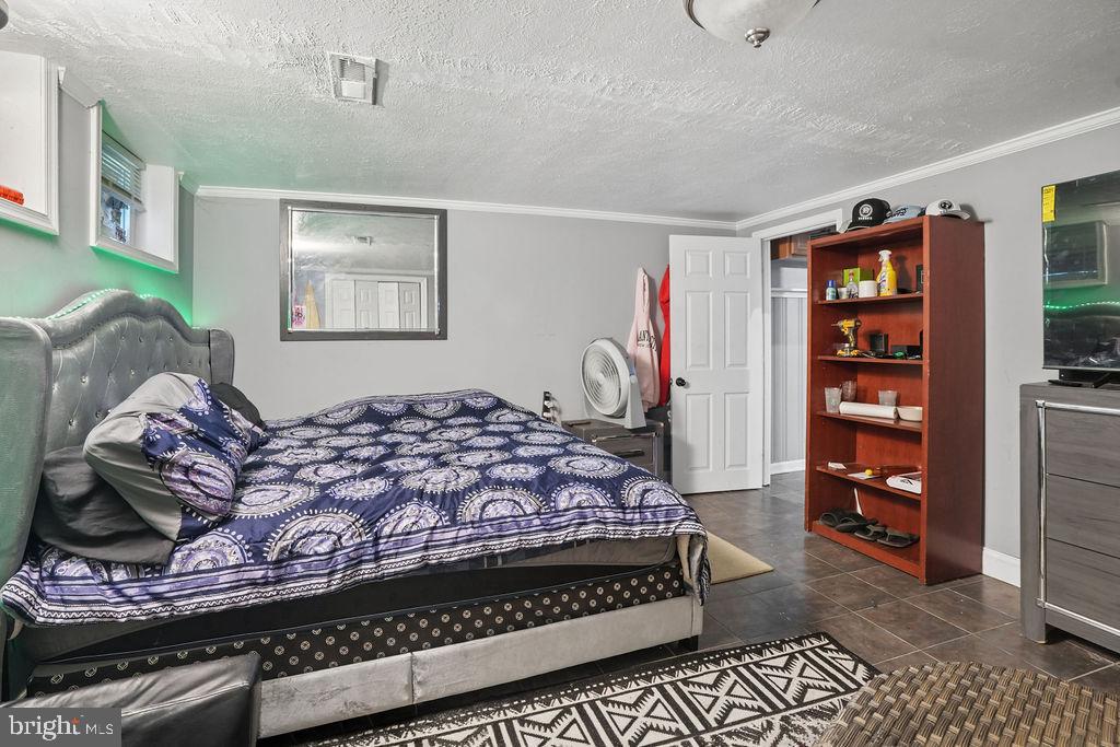EASTFIELD - Residential