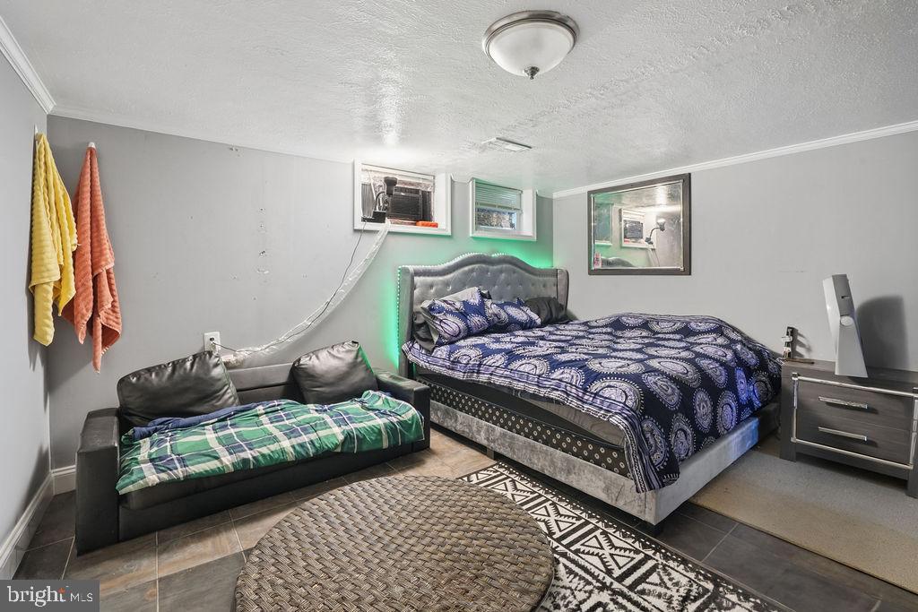 EASTFIELD - Residential