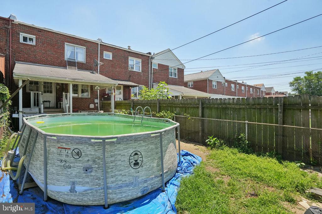 EASTFIELD - Residential