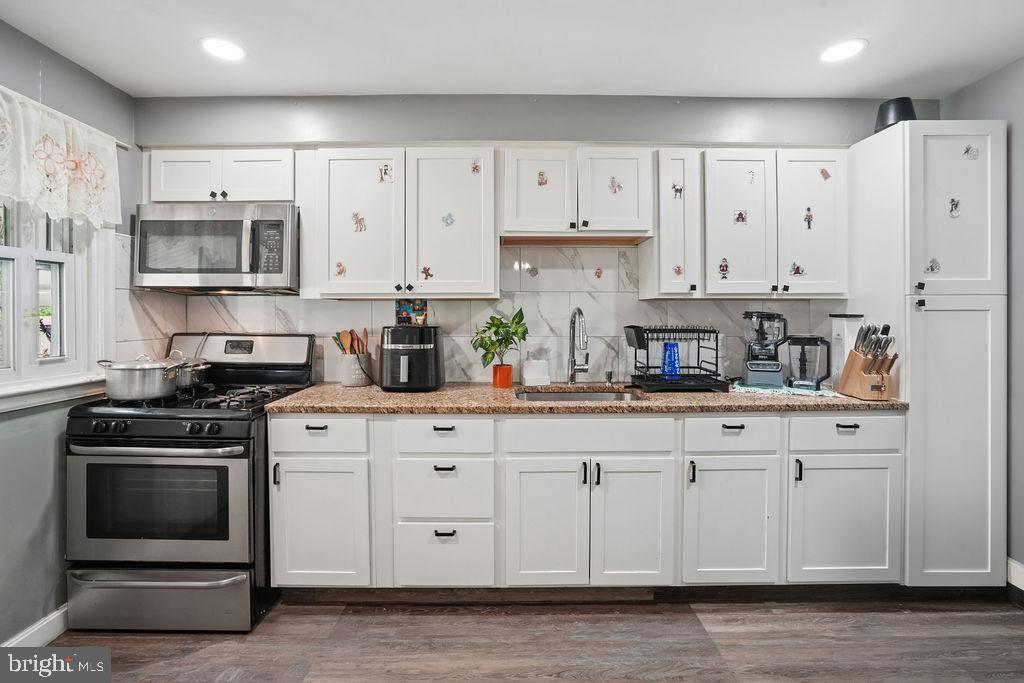 EASTFIELD - Residential