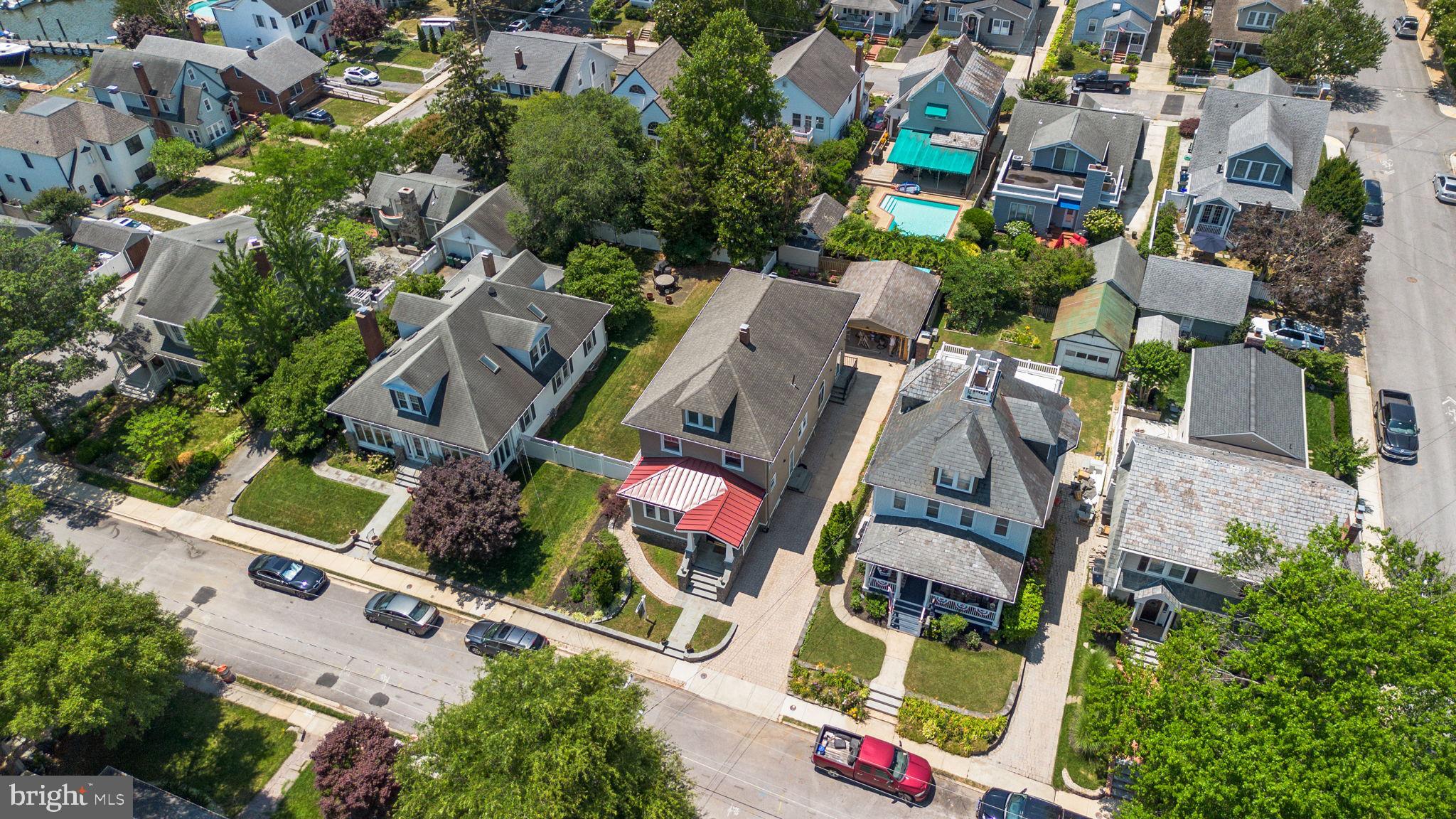 MURRAY HILL - Residential