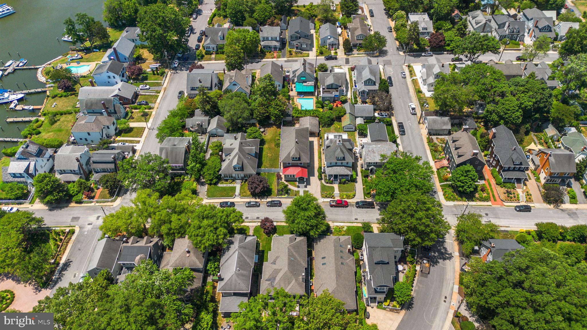 MURRAY HILL - Residential