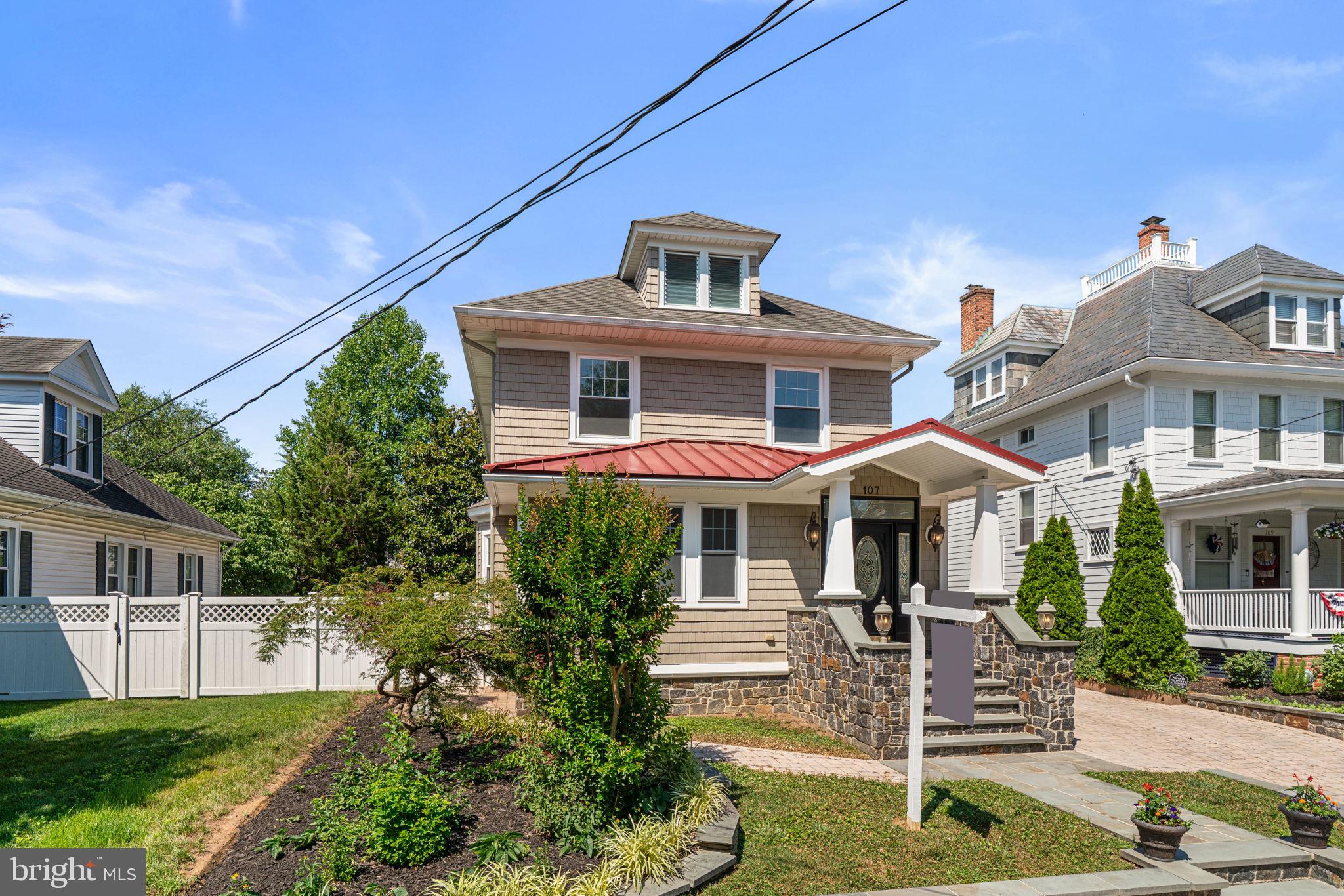 MURRAY HILL - Residential