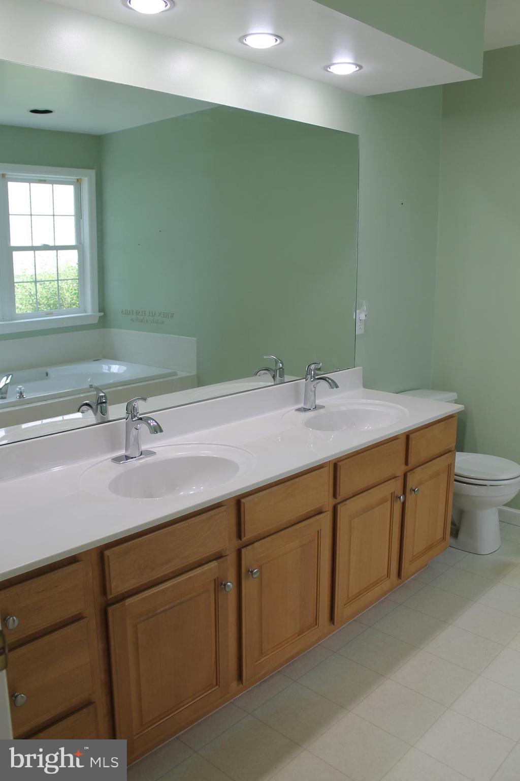 GRAYSTONE FARMS - Residential