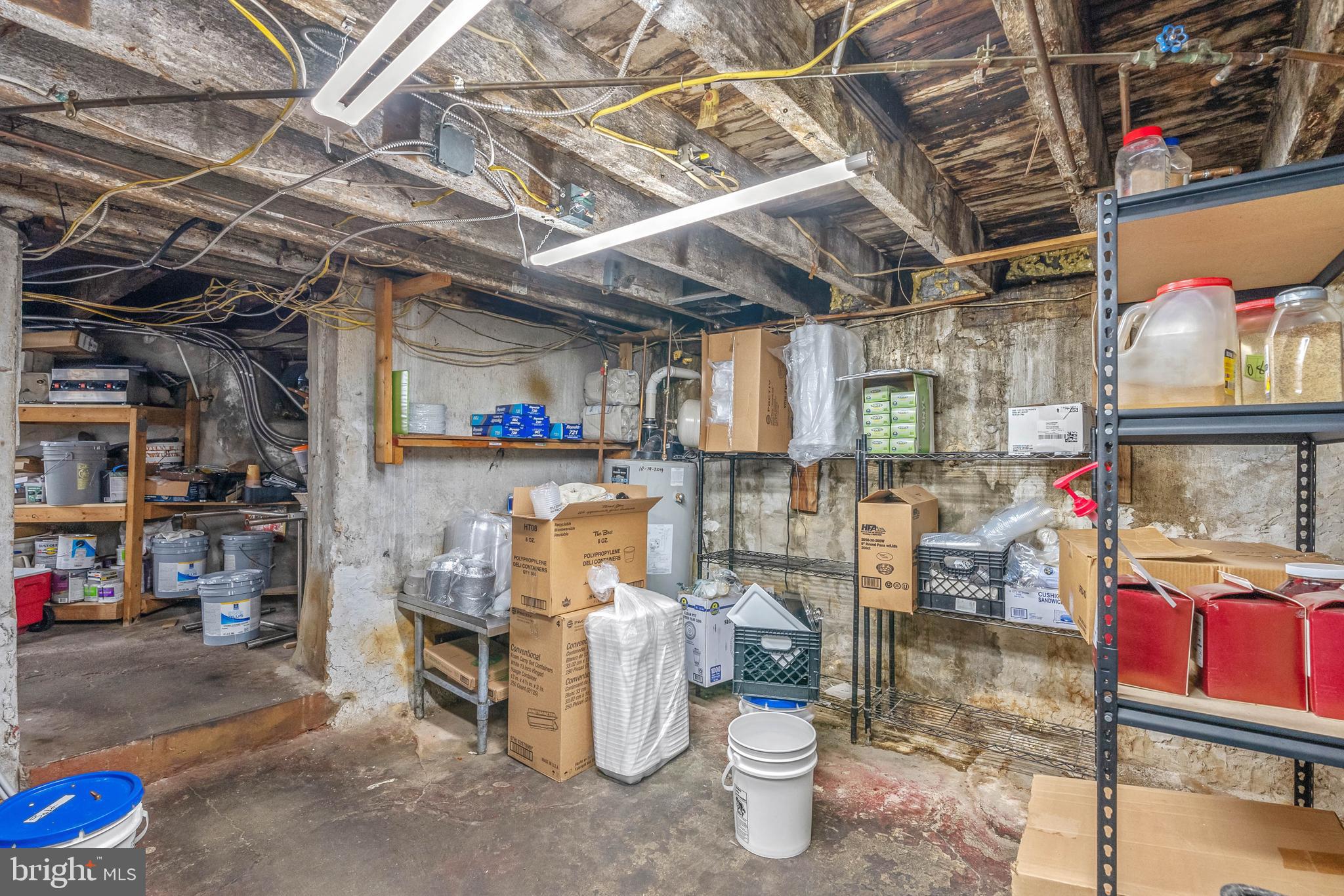 MANAYUNK - Commercial Sale