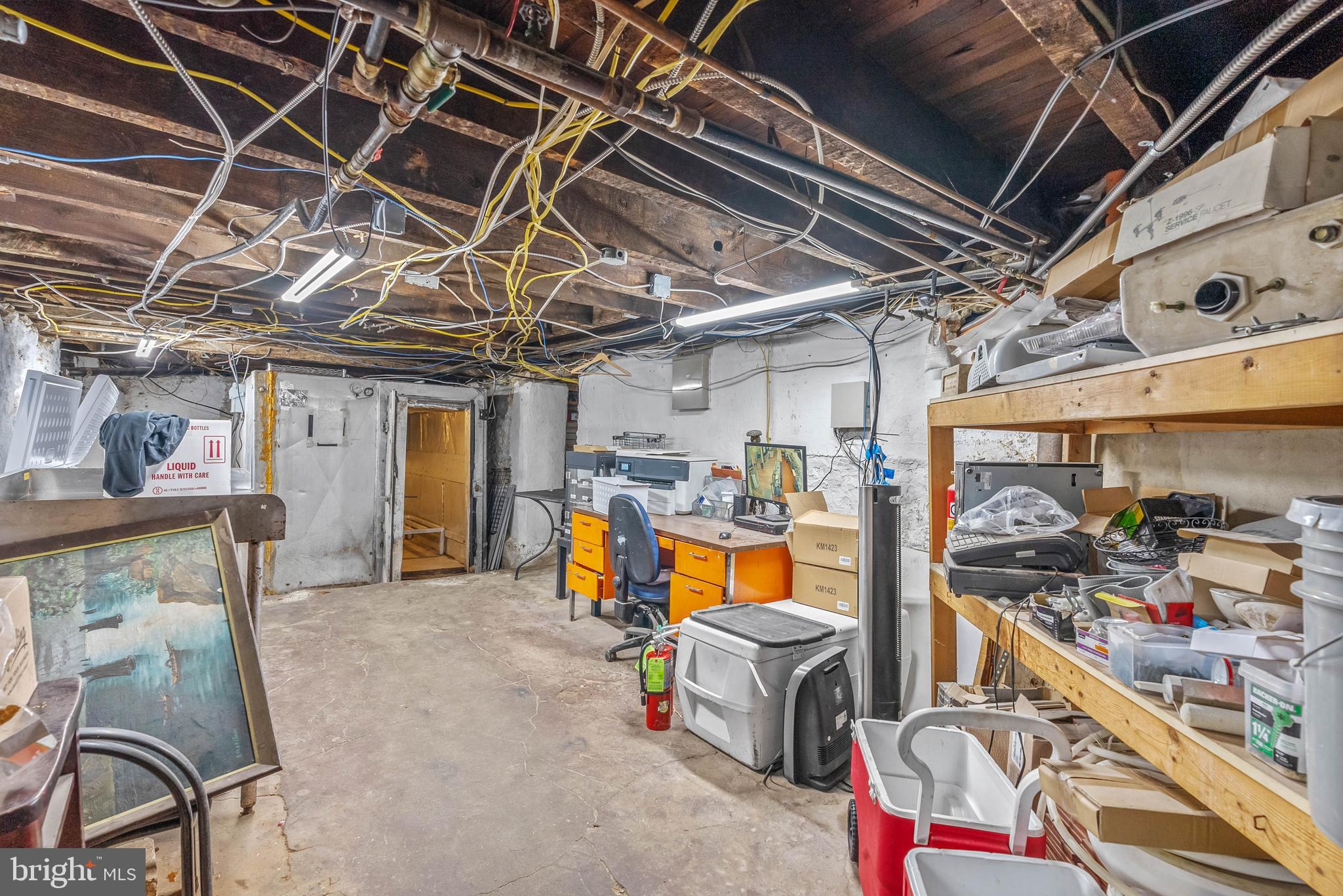 MANAYUNK - Commercial Sale