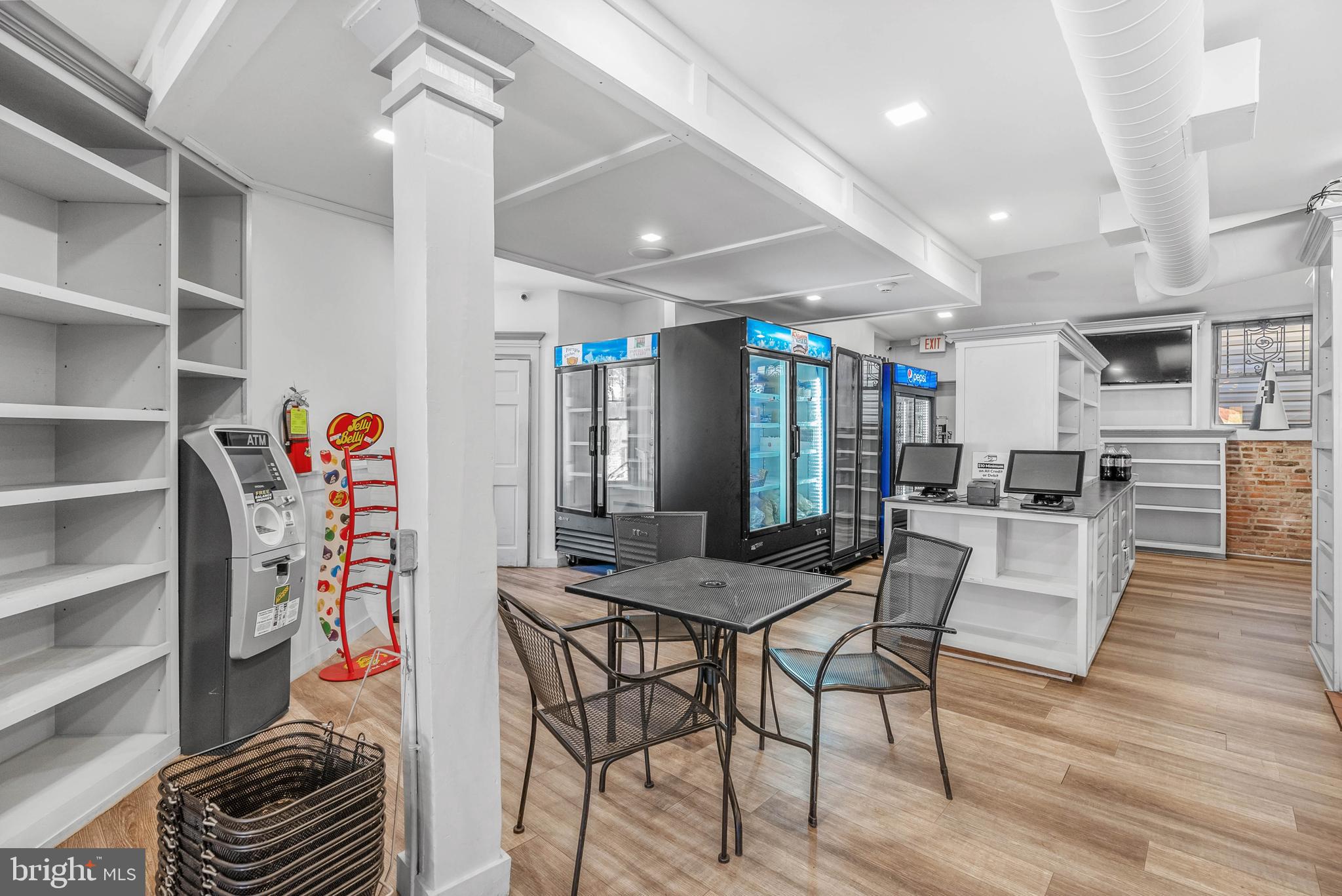 MANAYUNK - Commercial Sale