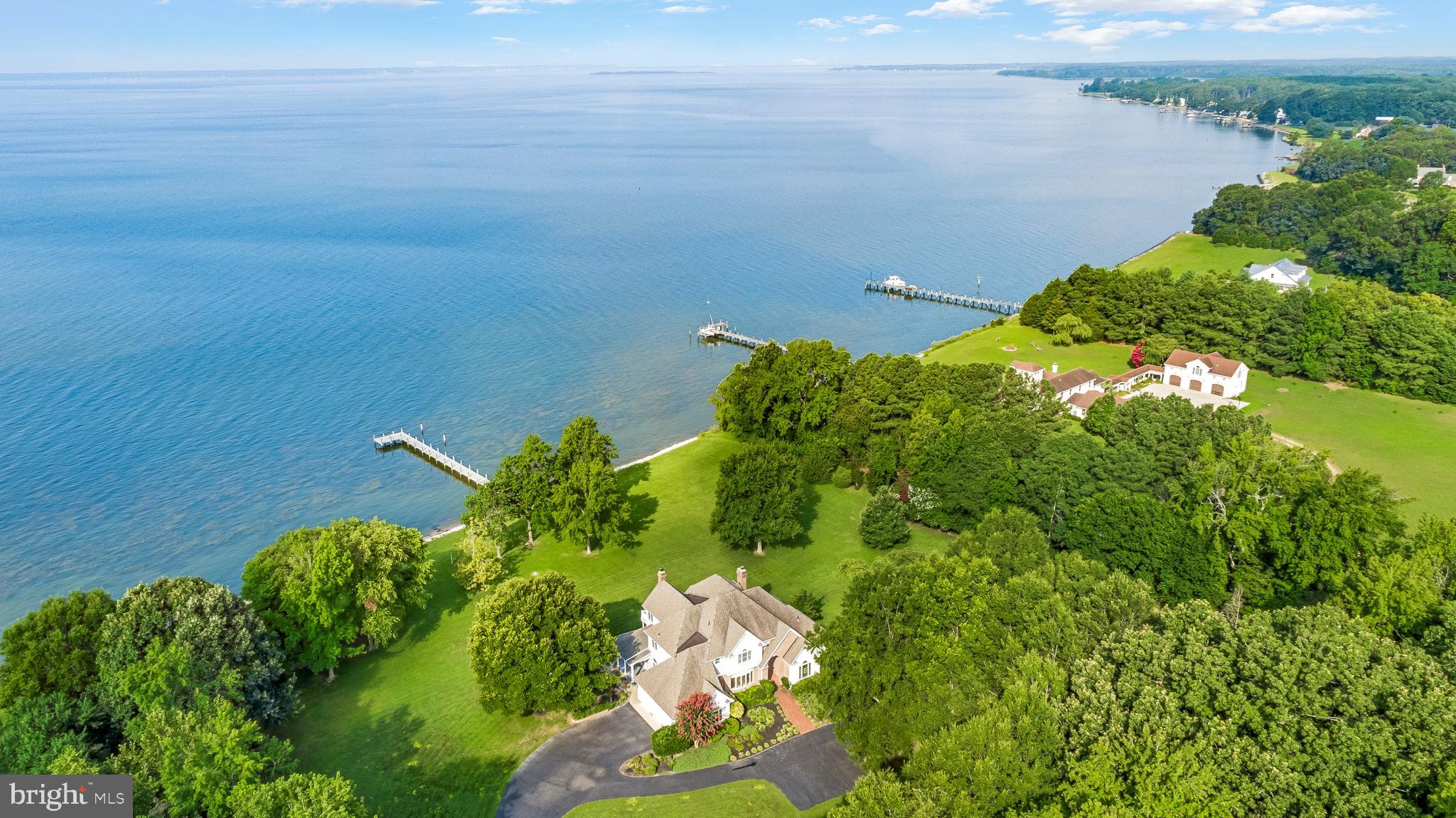 SEPTEMBER POINT - Residential
