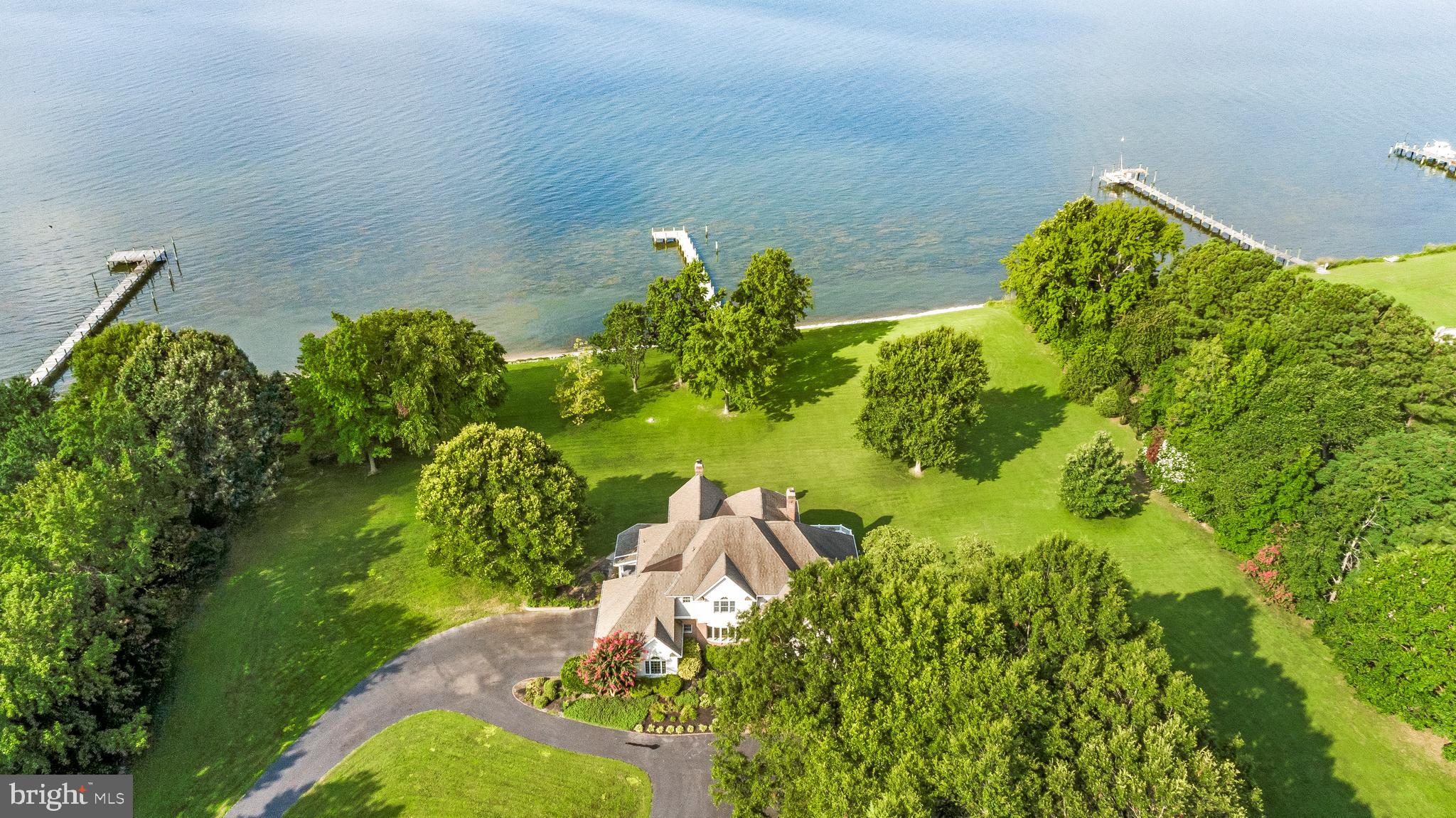 SEPTEMBER POINT - Residential