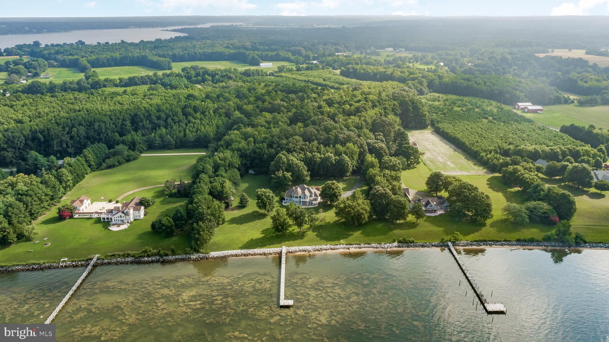 SEPTEMBER POINT - Residential