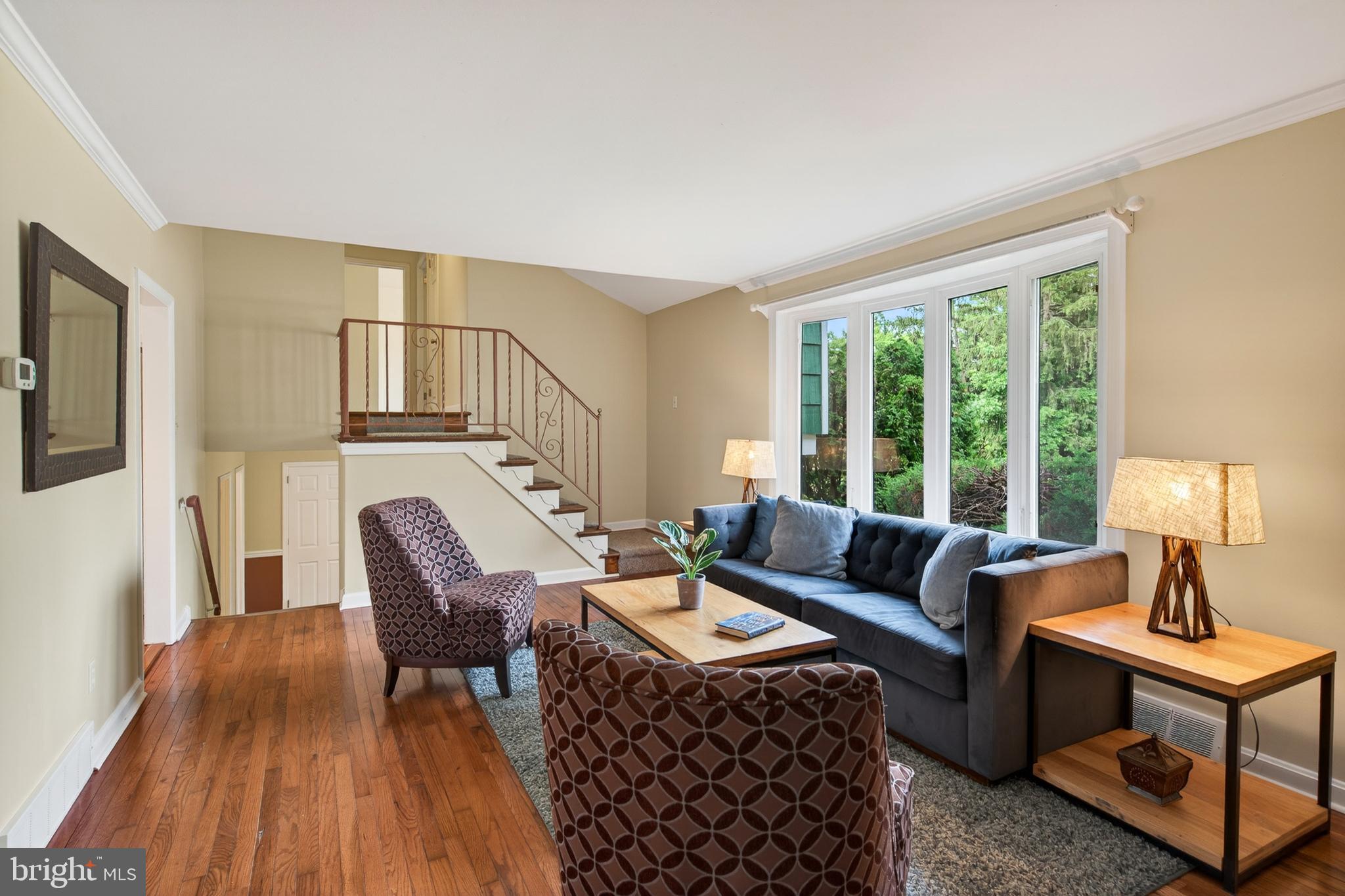 BLUE ROCK MANOR - Residential