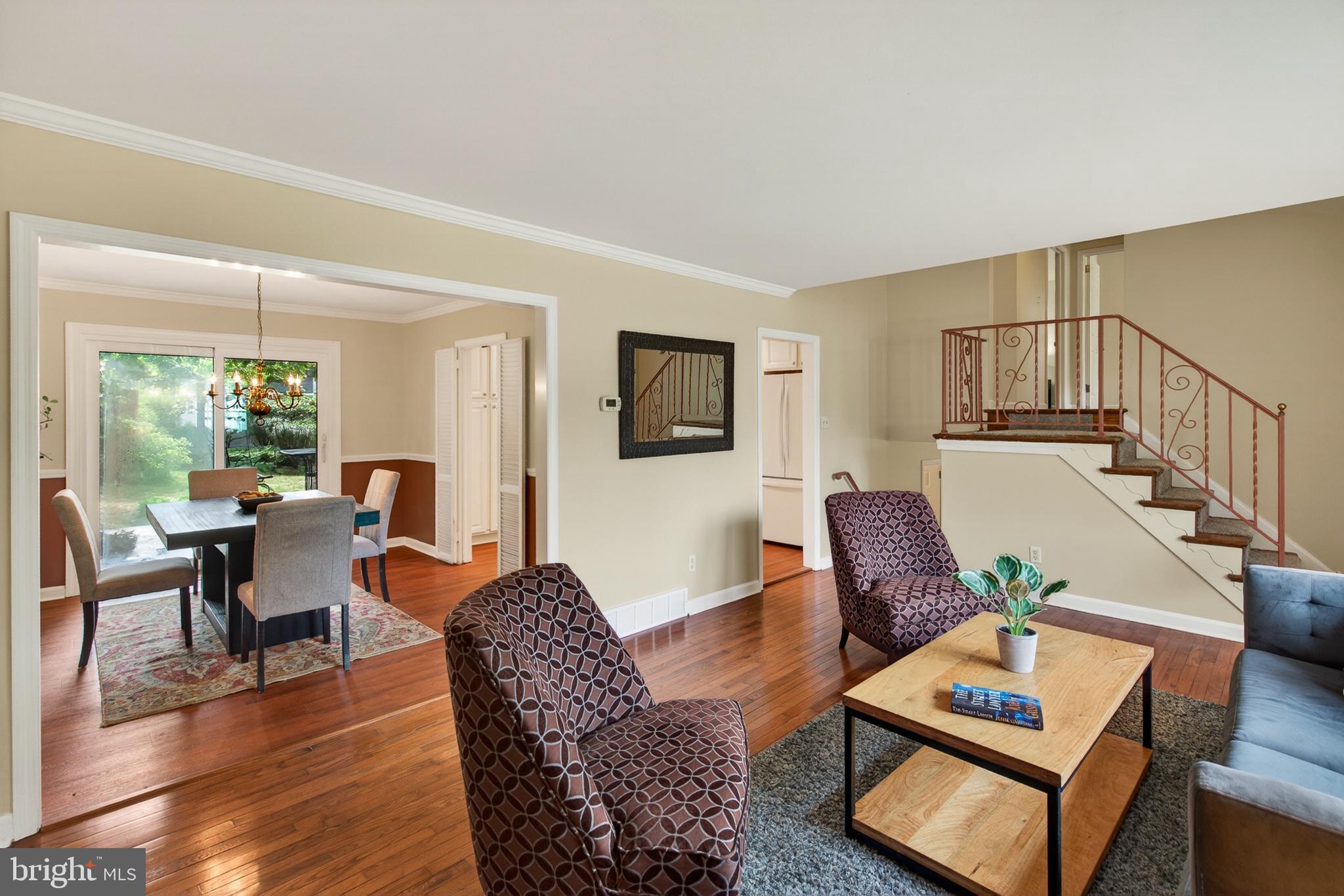 BLUE ROCK MANOR - Residential