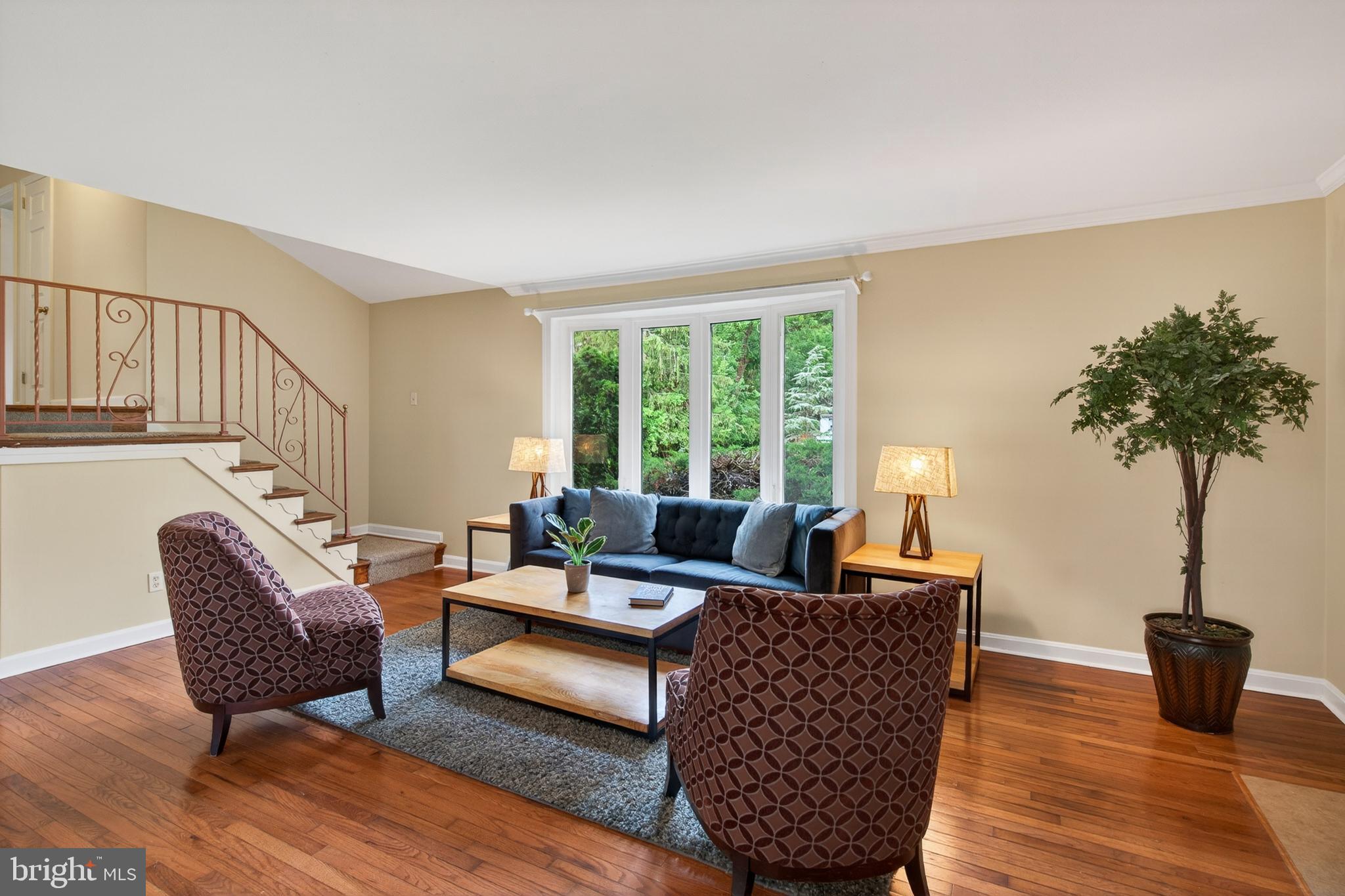 BLUE ROCK MANOR - Residential