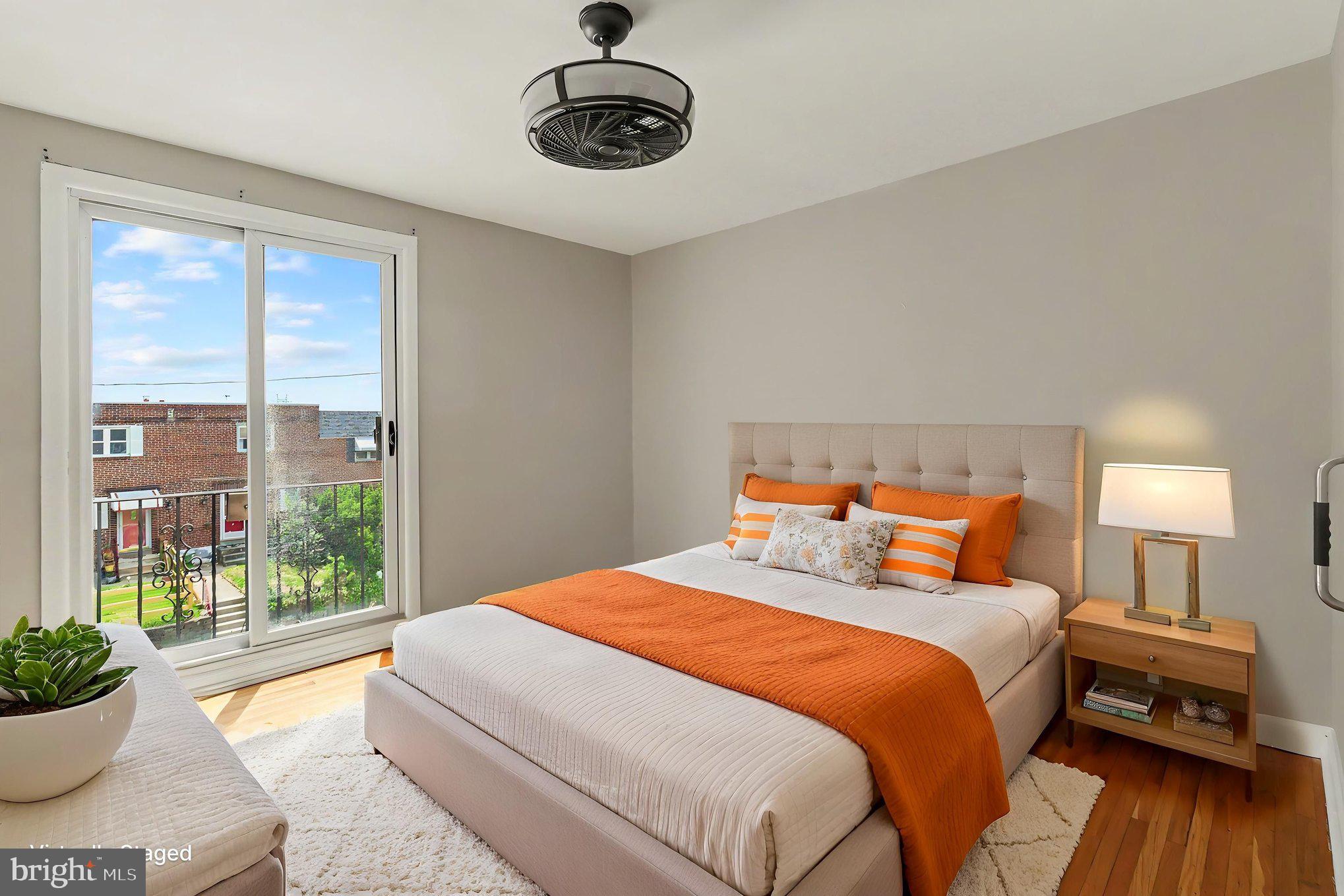 EAST FALLS - Residential