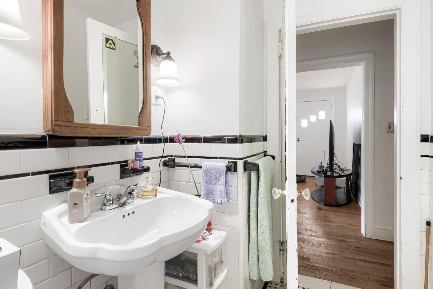BROOKLYN - Residential