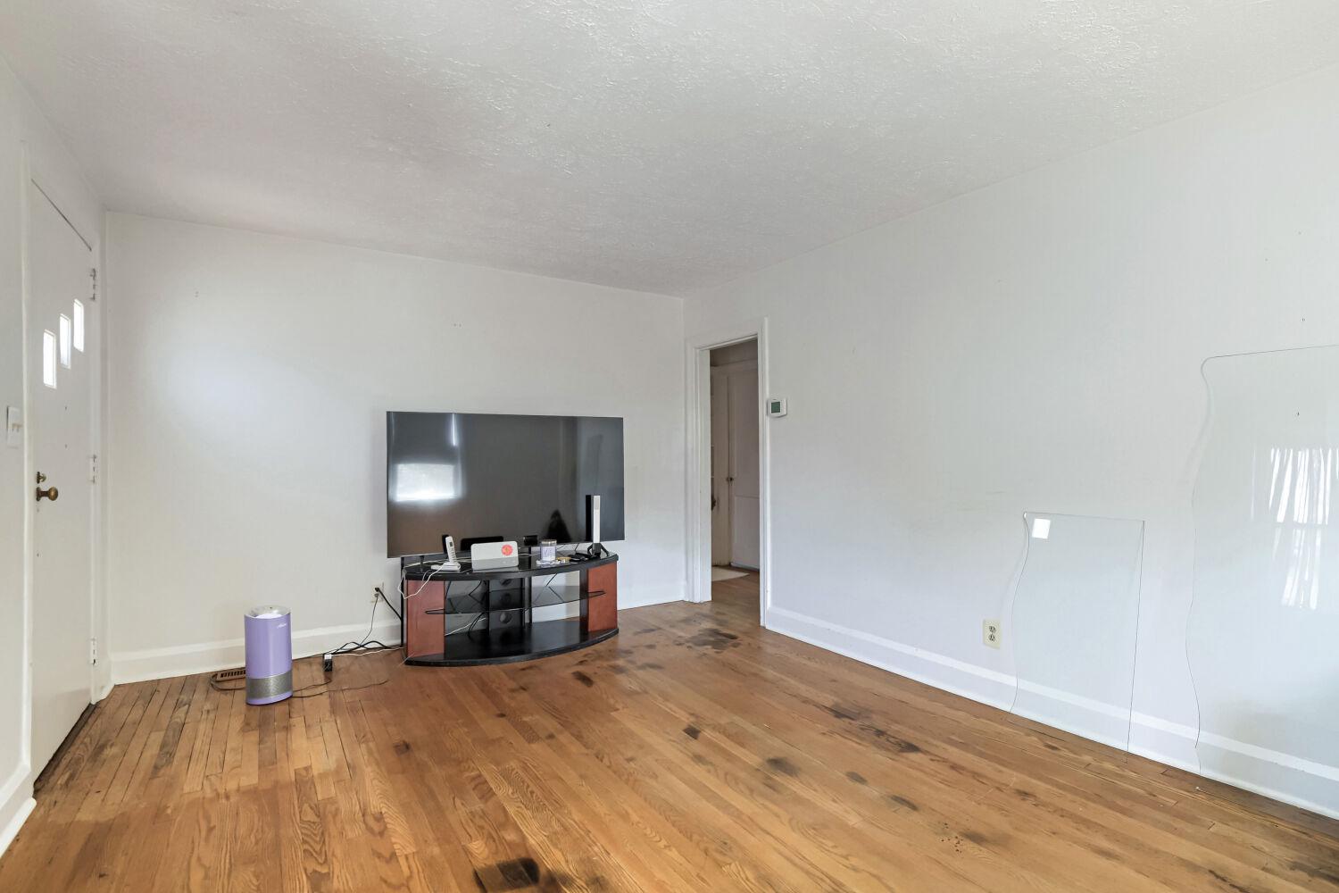 BROOKLYN - Residential