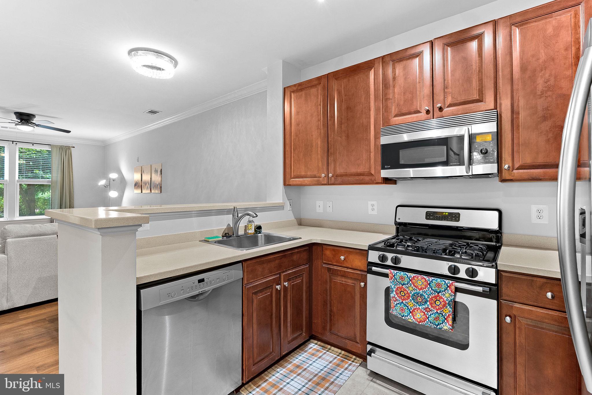 MARKET STREET AT TOWN CENTER - Residential