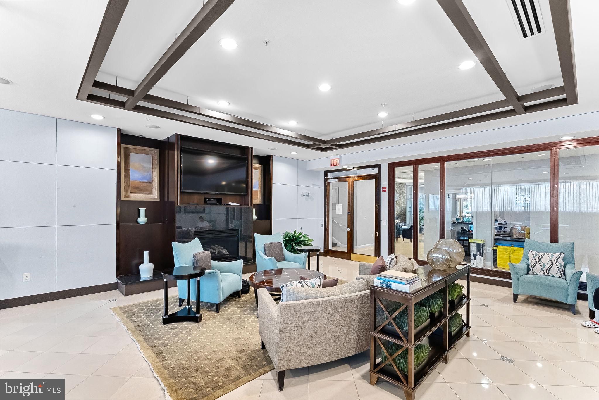 MARKET STREET AT TOWN CENTER - Residential