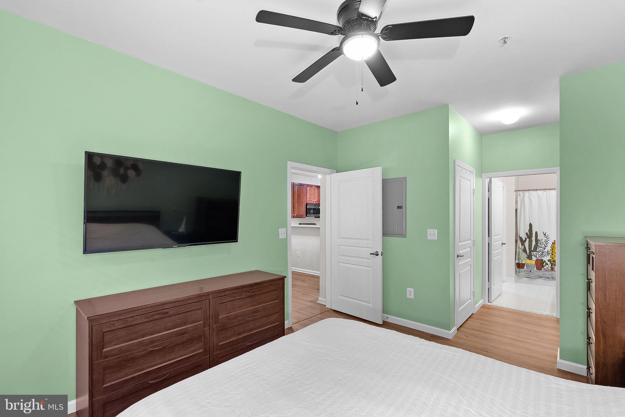 MARKET STREET AT TOWN CENTER - Residential