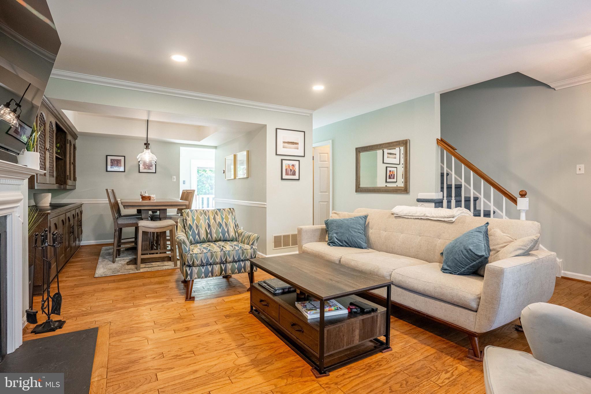 EAST FALLS - Residential