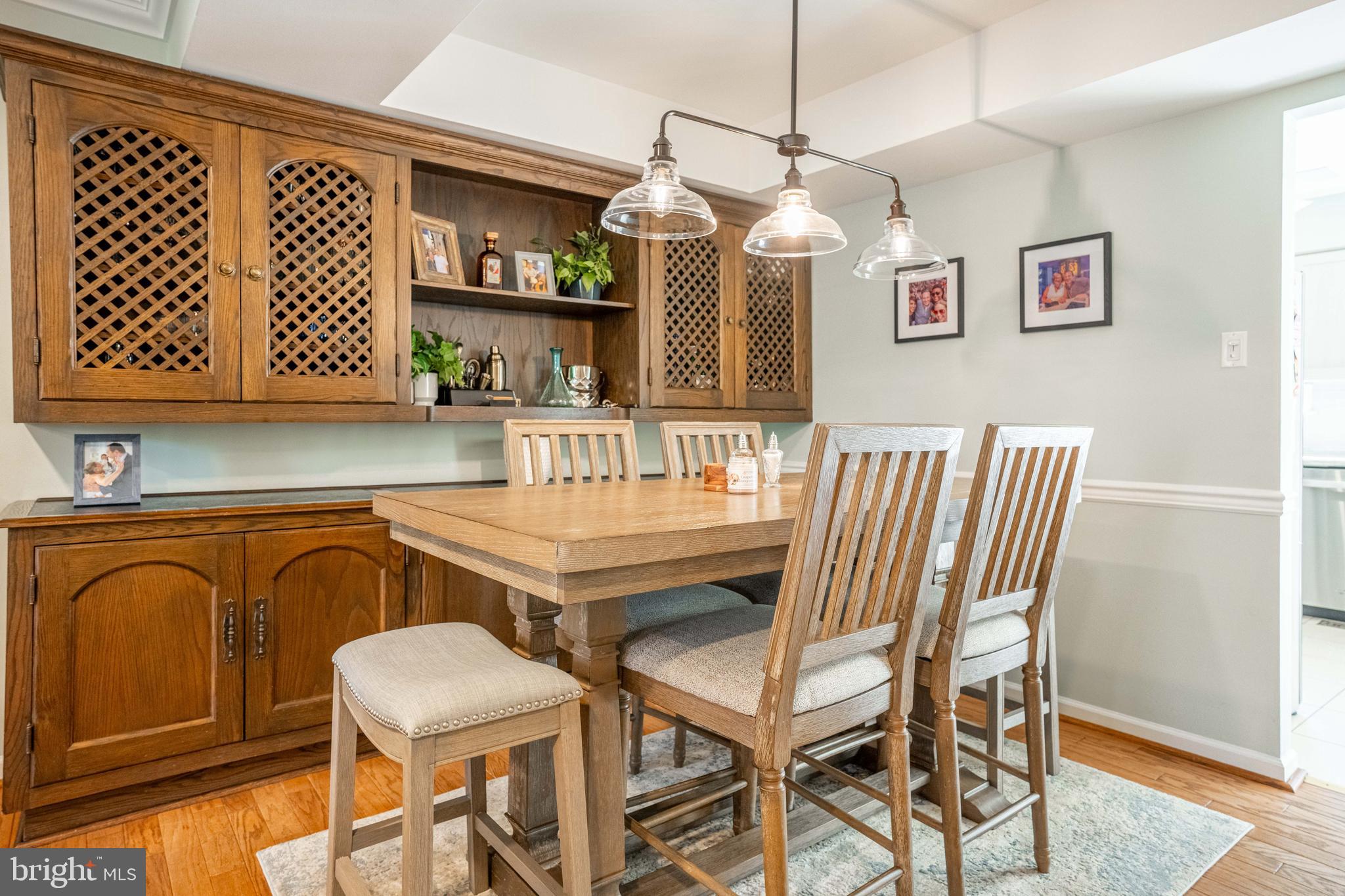 EAST FALLS - Residential