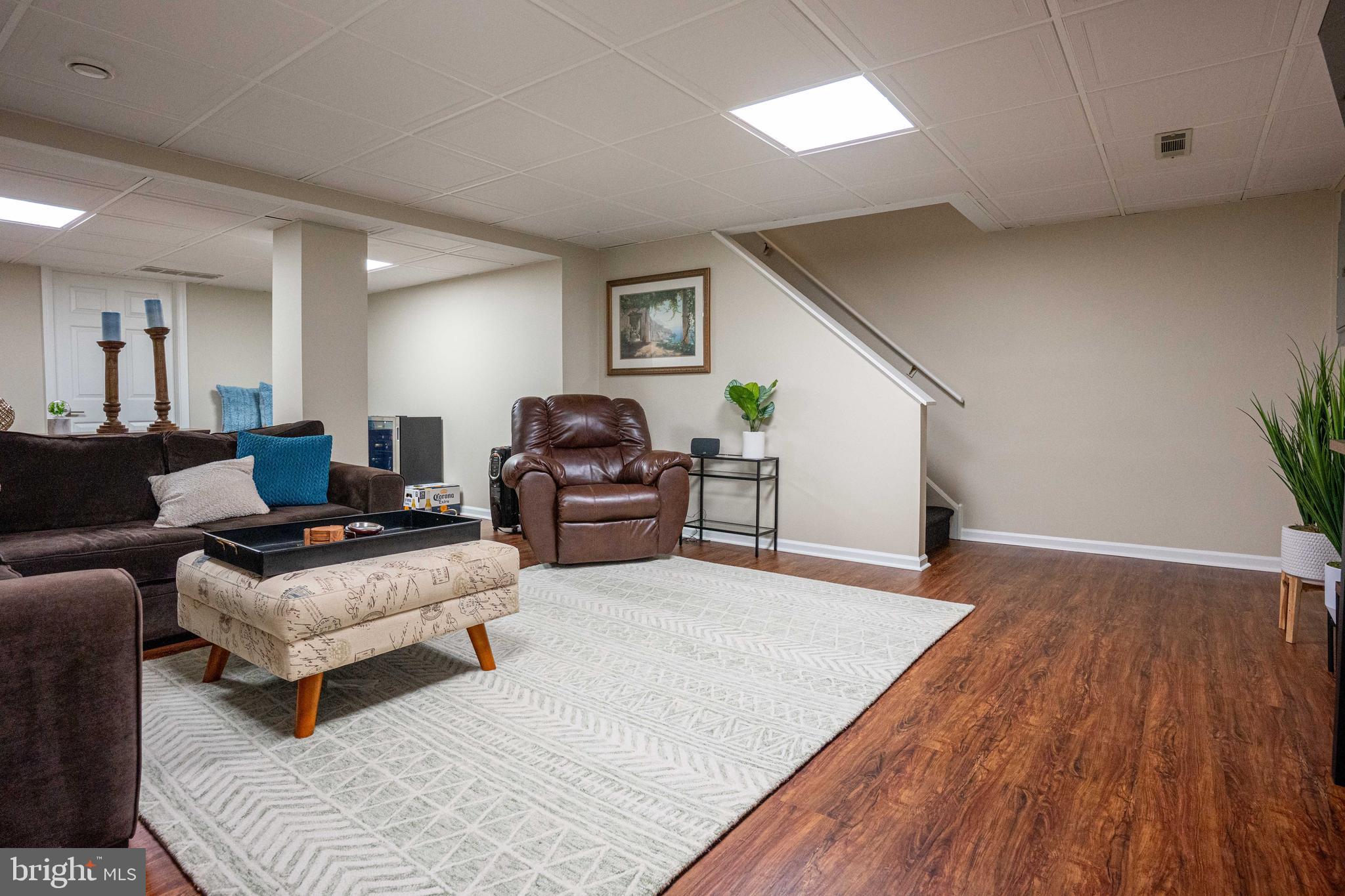 EAST FALLS - Residential