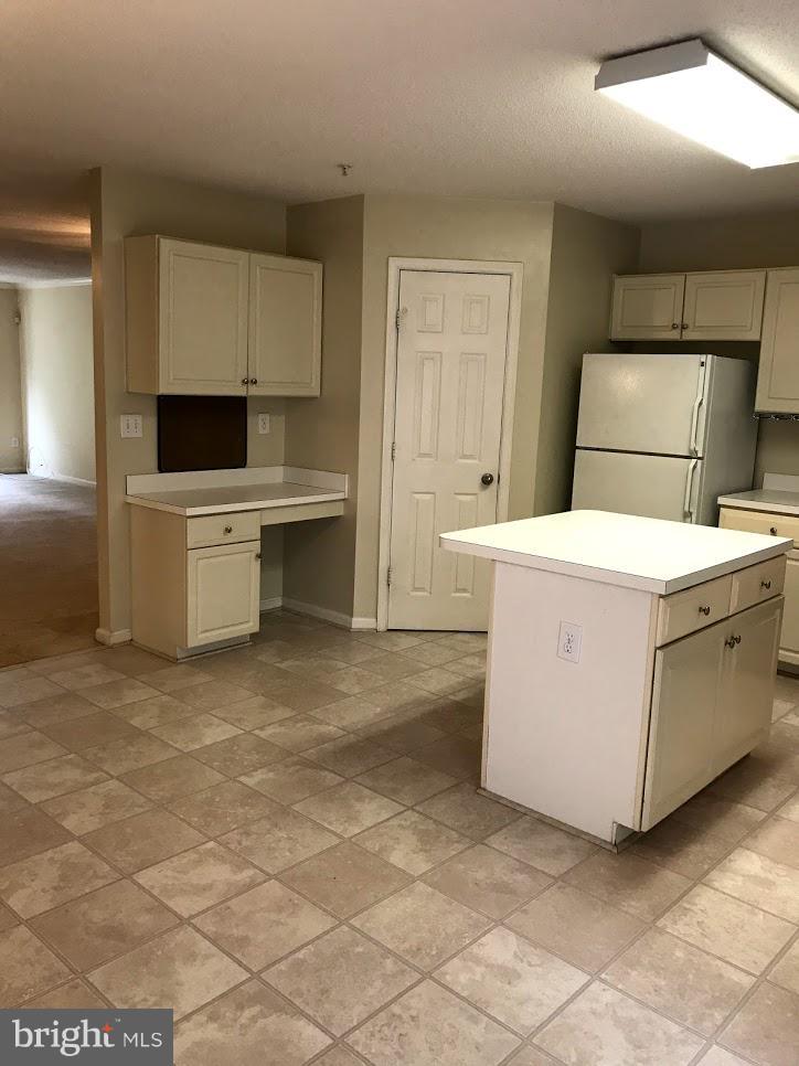VILLAGE OF CLOPPERS MILL - Residential Lease