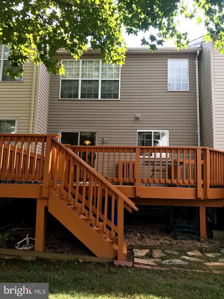 VILLAGE OF CLOPPERS MILL - Residential Lease