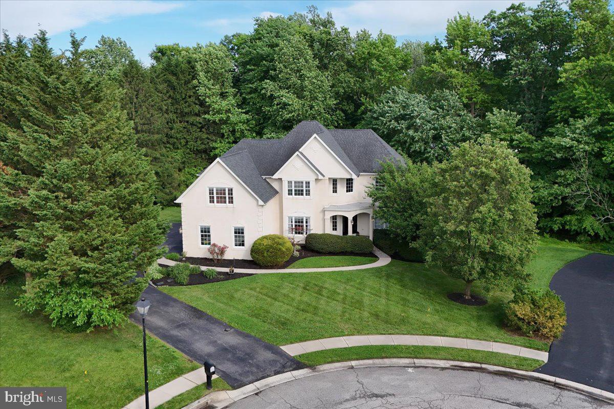 BROOKSTONE - Residential