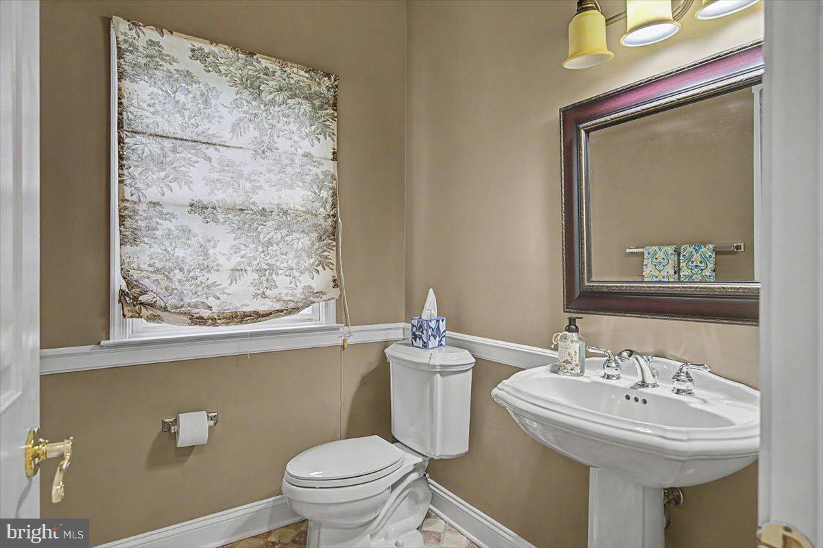 BROOKSTONE - Residential