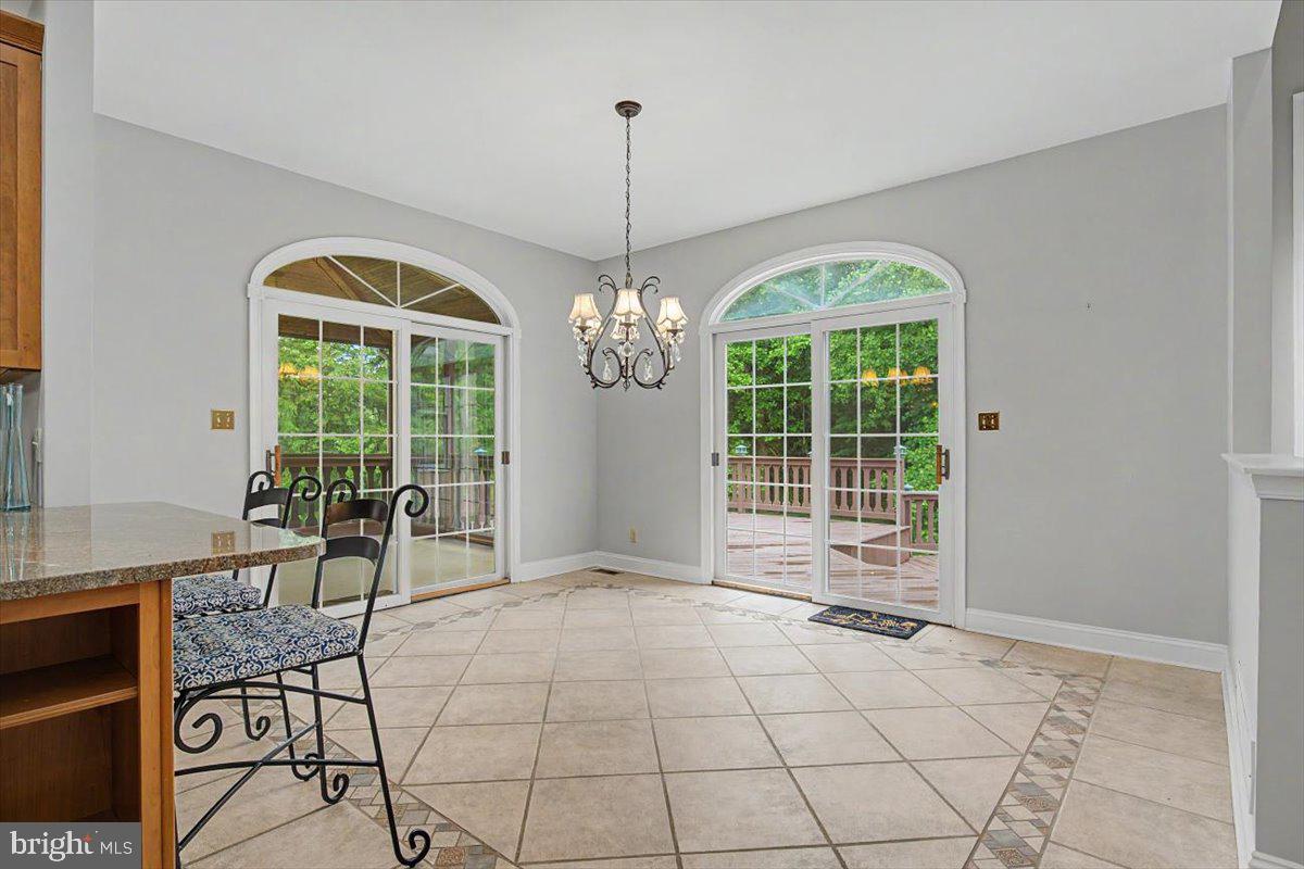 BROOKSTONE - Residential