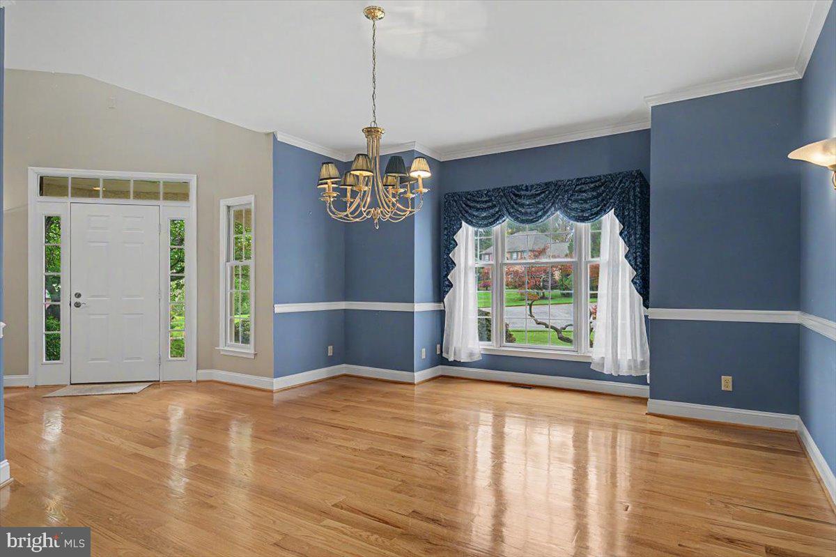 BROOKSTONE - Residential