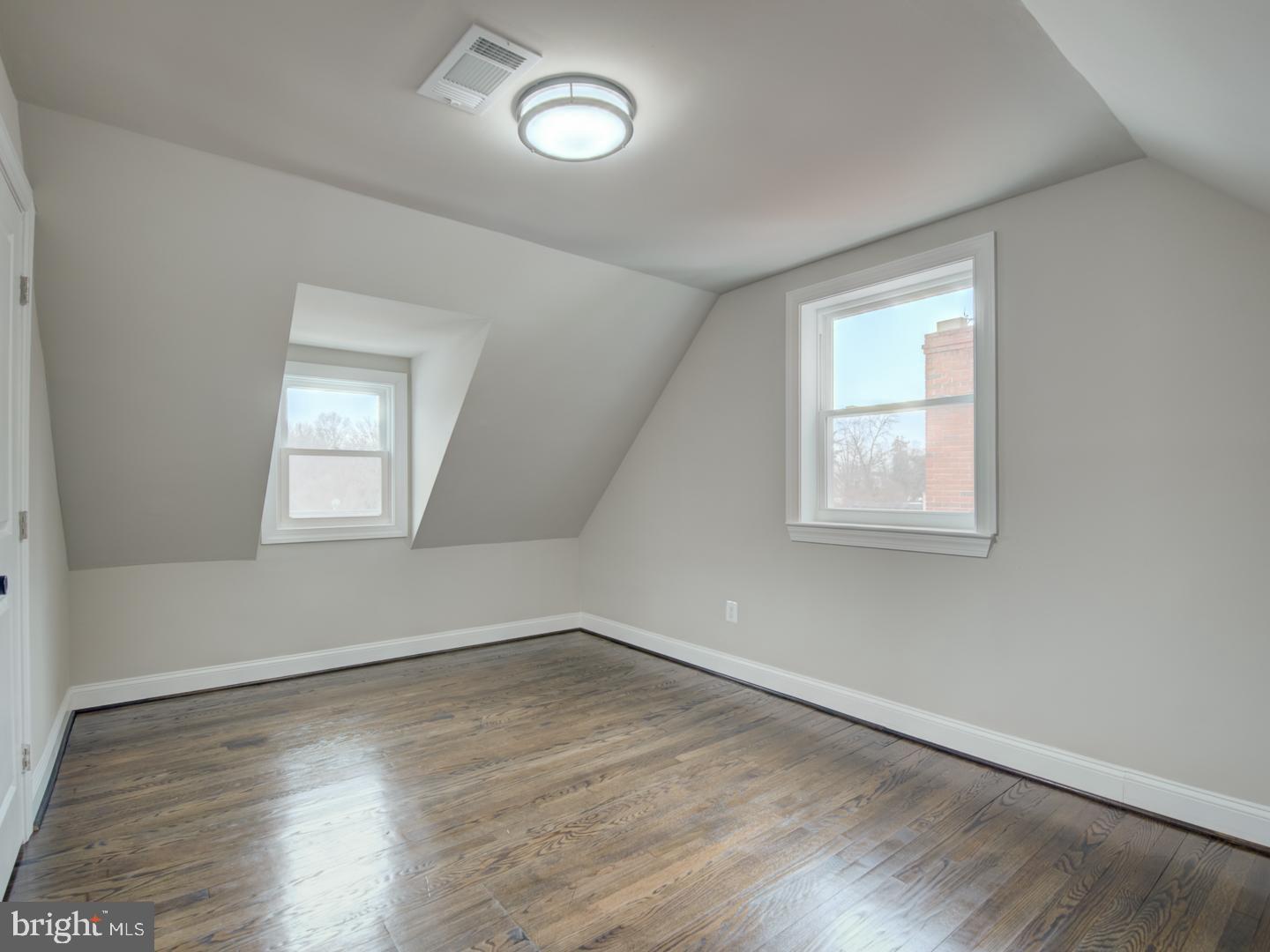 CAPITOL HEIGHTS - Residential
