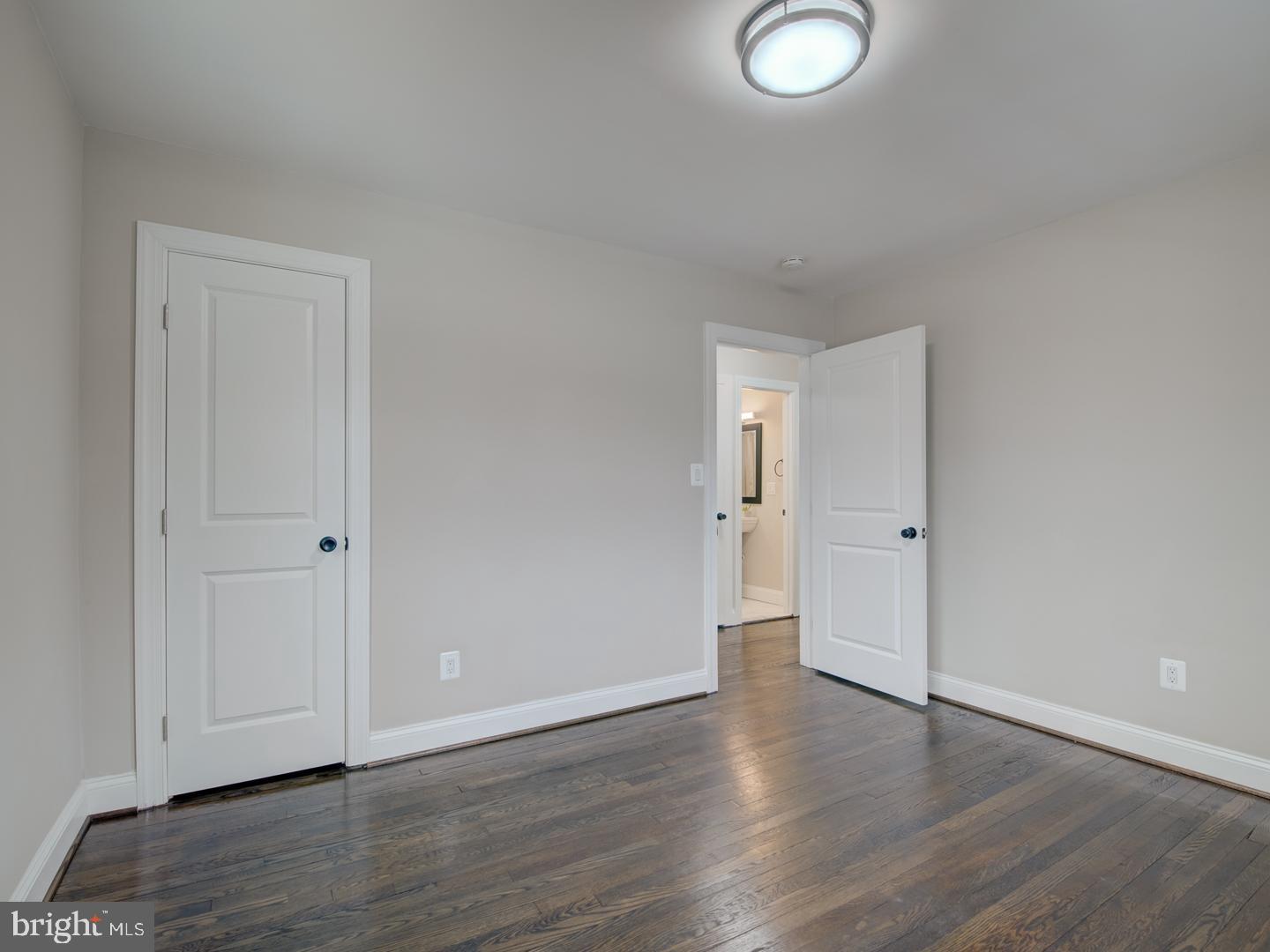 CAPITOL HEIGHTS - Residential