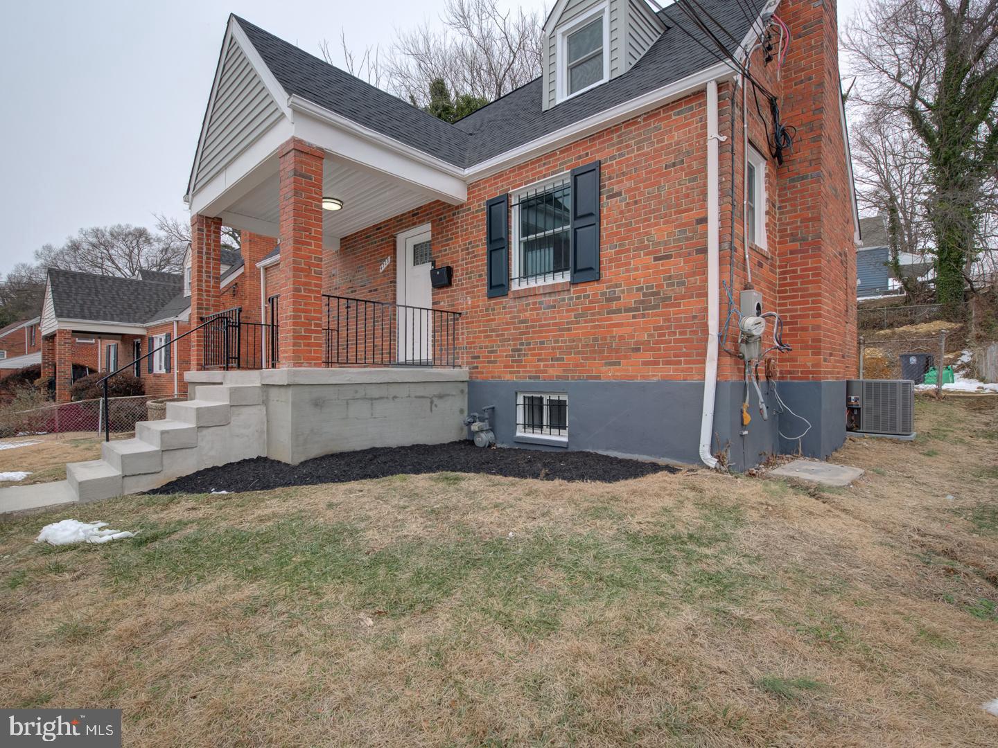 CAPITOL HEIGHTS - Residential