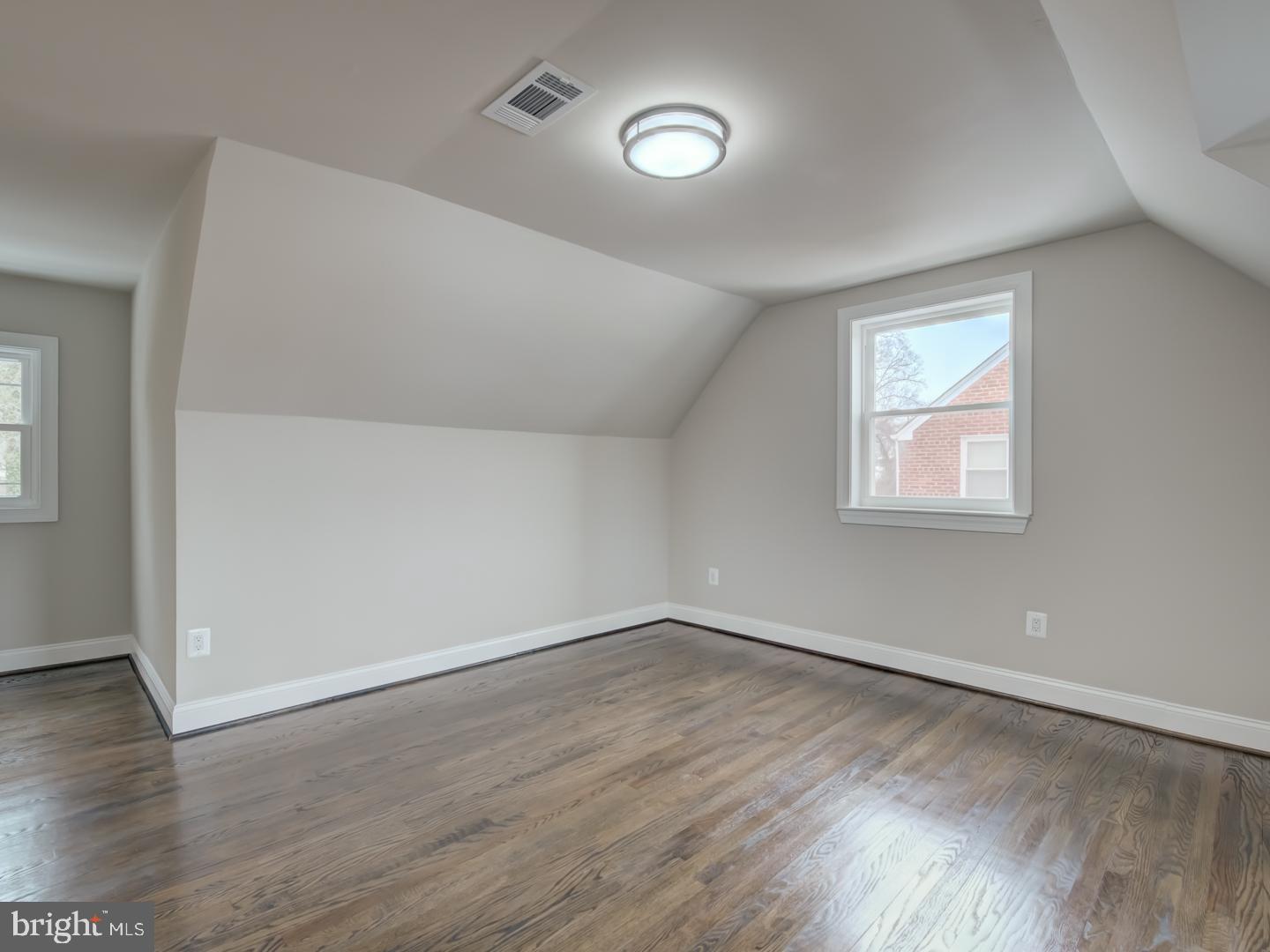 CAPITOL HEIGHTS - Residential