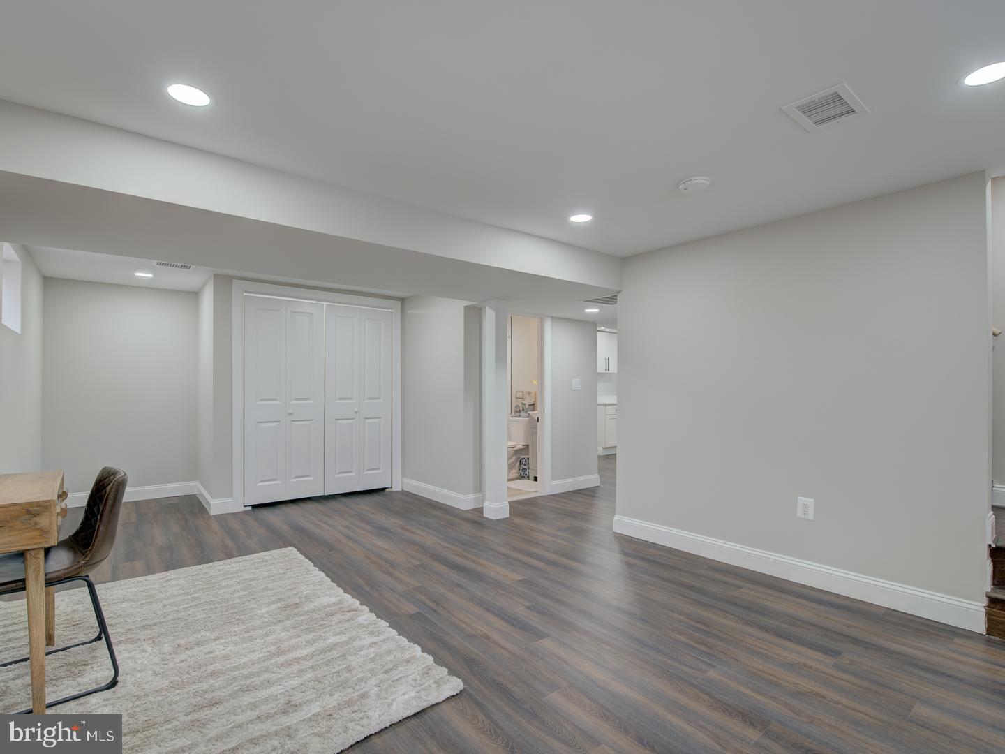 CAPITOL HEIGHTS - Residential