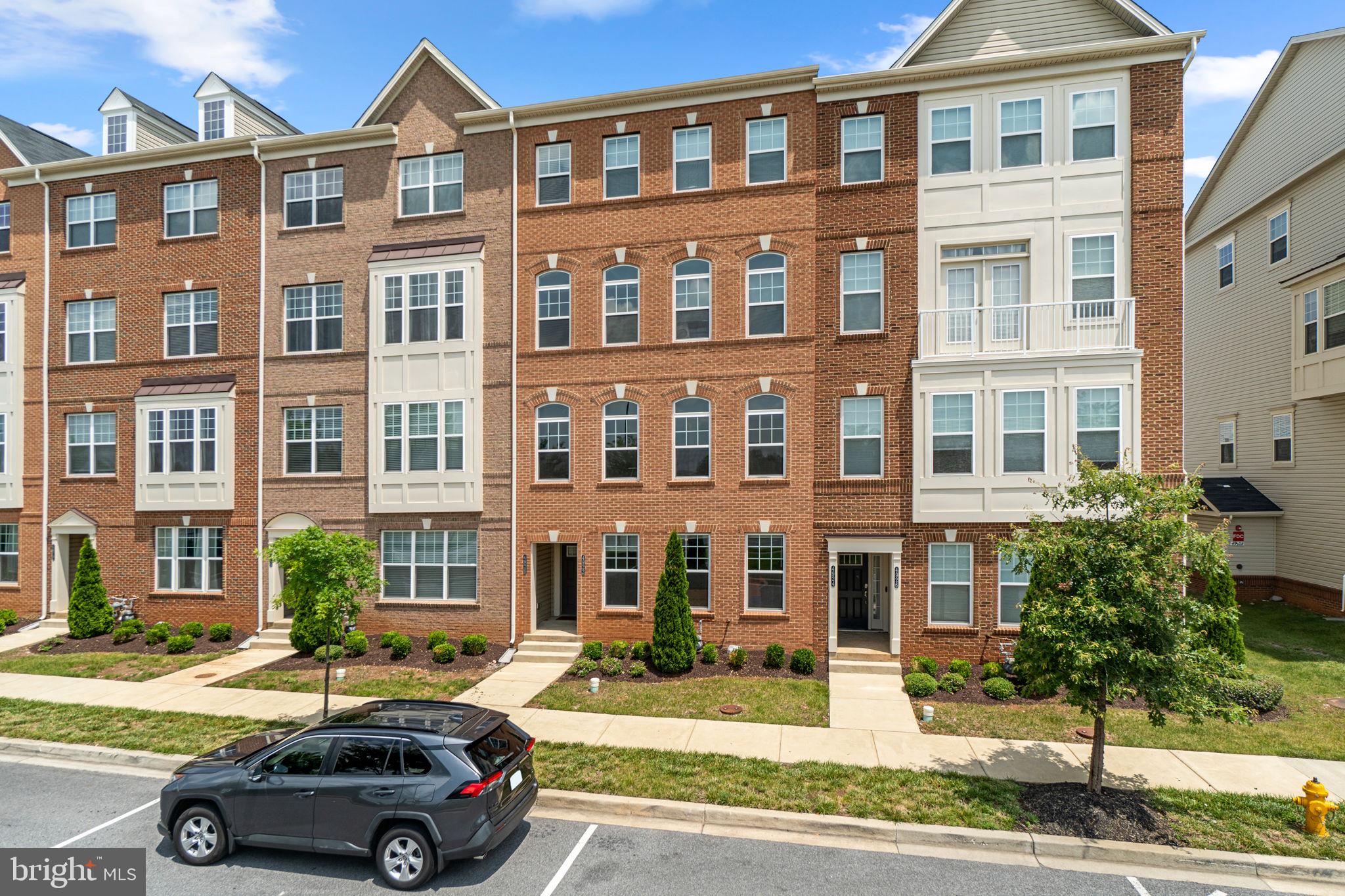 WESTVIEW SOUTH - Residential