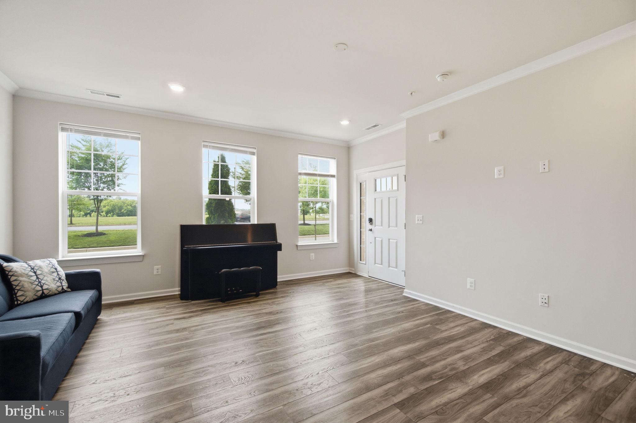 WESTVIEW SOUTH - Residential